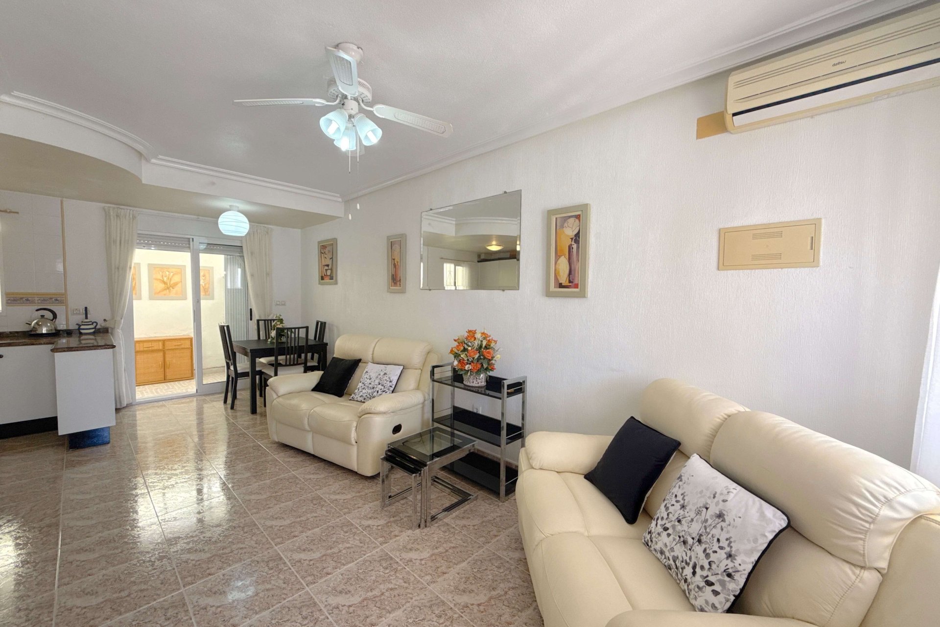 Resale - Townhouse -
Cabo Roig - Cabo Roig>La Regia