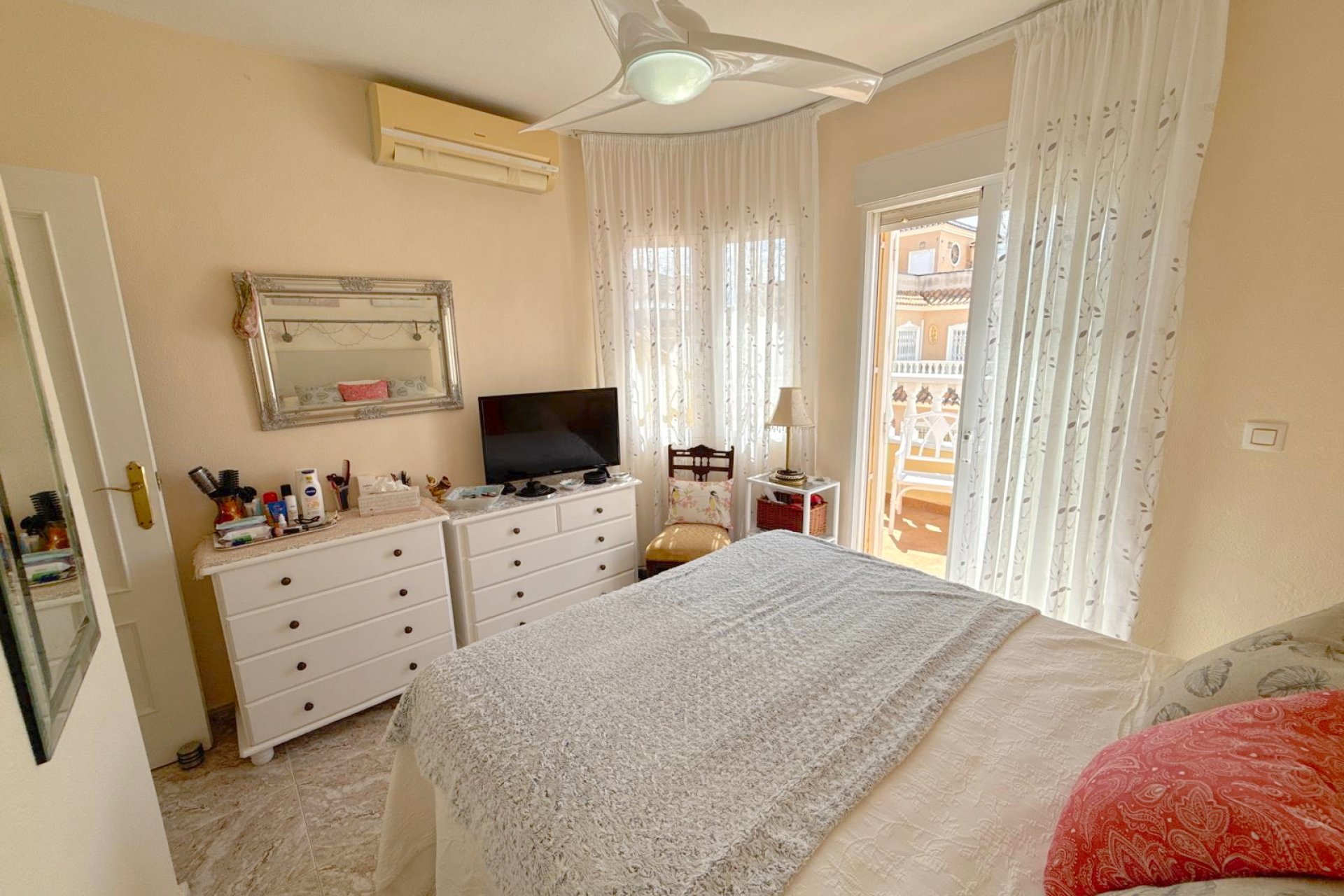 Resale - Townhouse -
Cabo Roig>La Regia