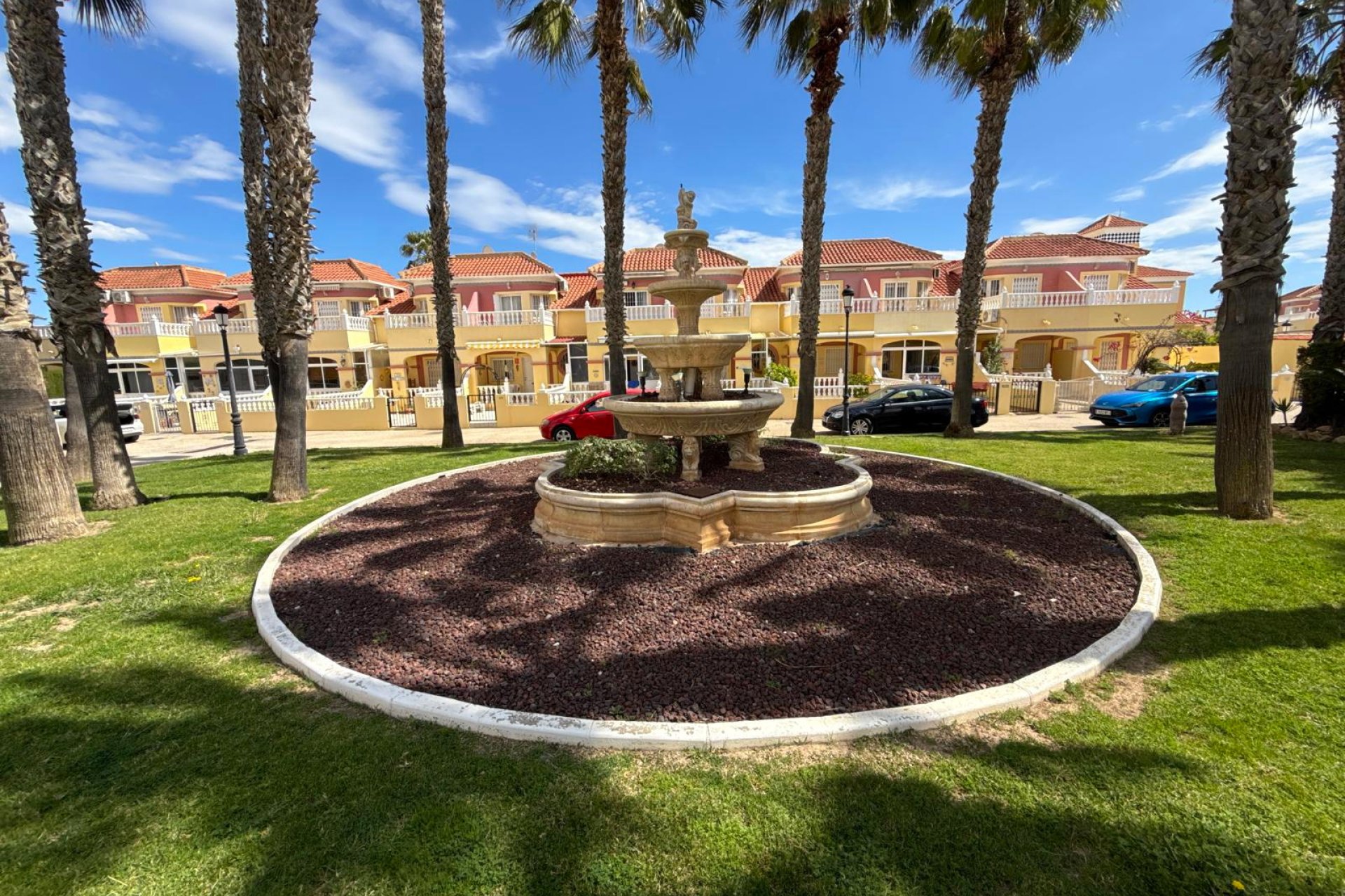 Resale - Townhouse -
Cabo Roig>La Regia