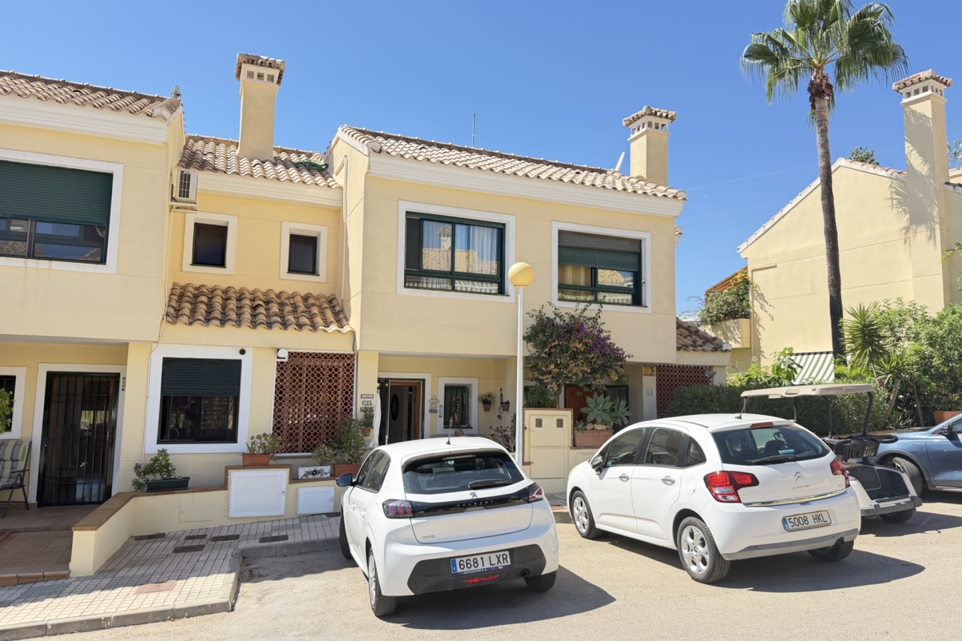 Resale - Townhouse -
Campoamor Golf