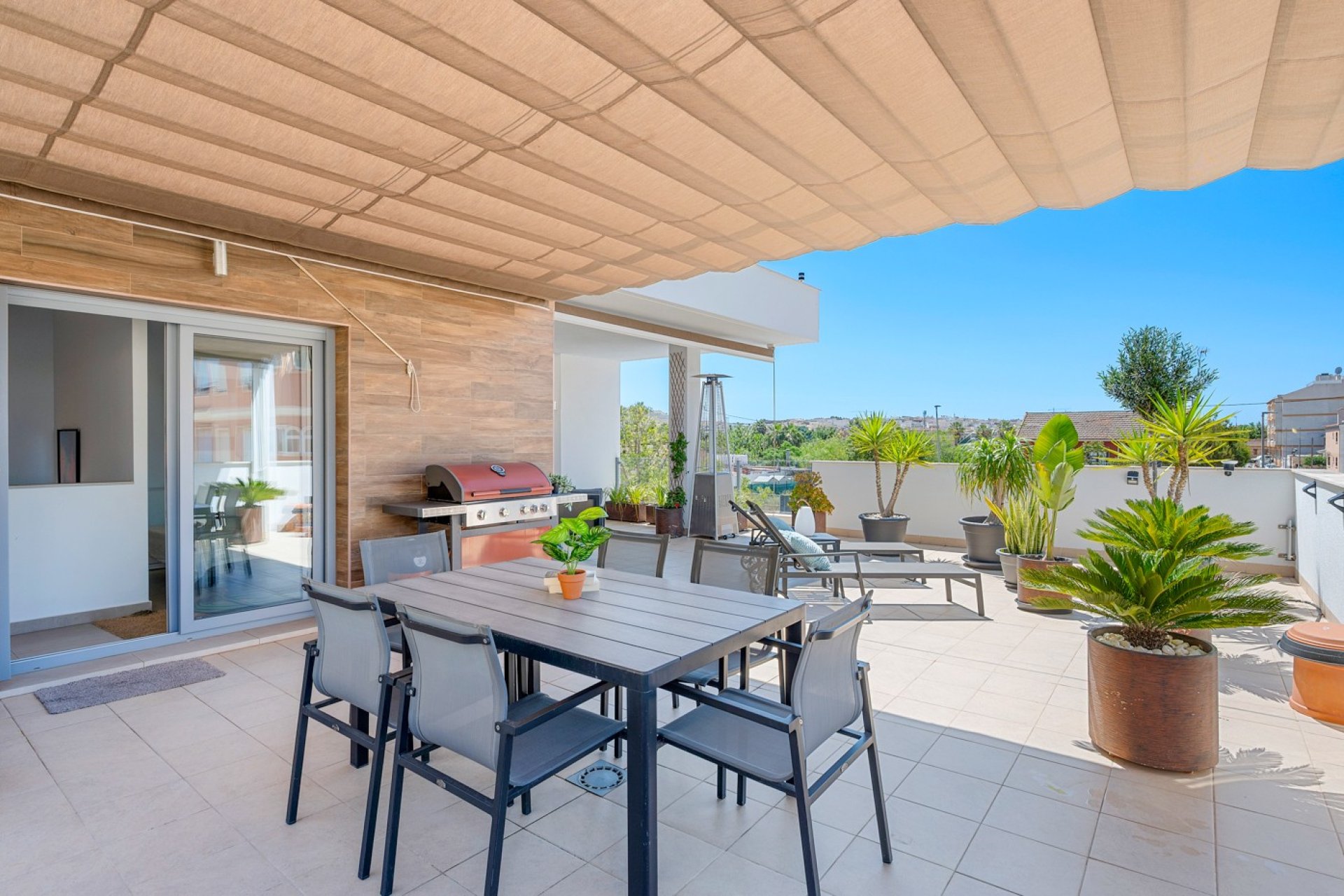 Resale - Townhouse -
Formentera del Segura