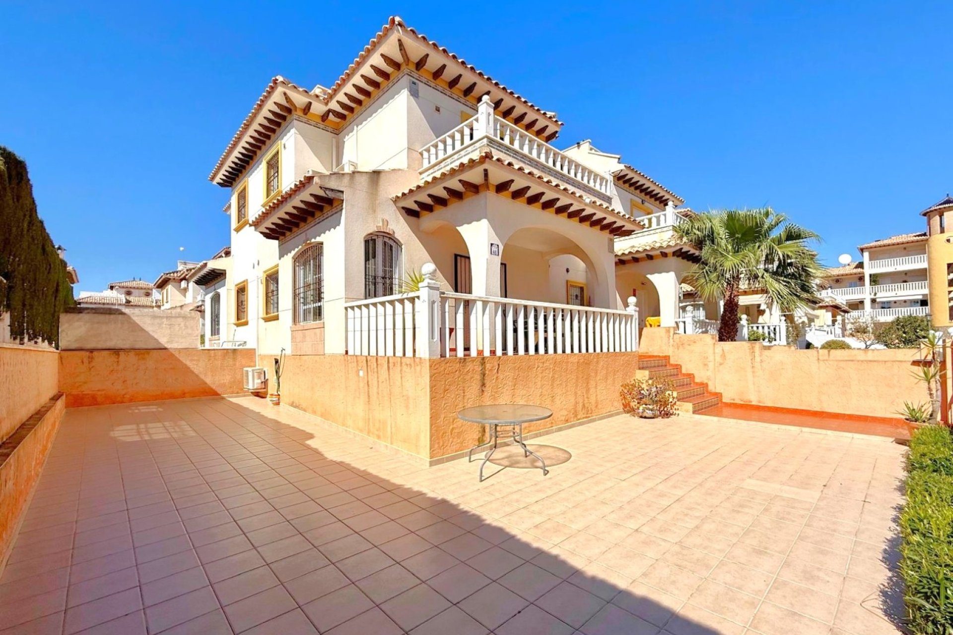 Resale - Townhouse -
Orihuela Costa - Lomas de Cabo Roig