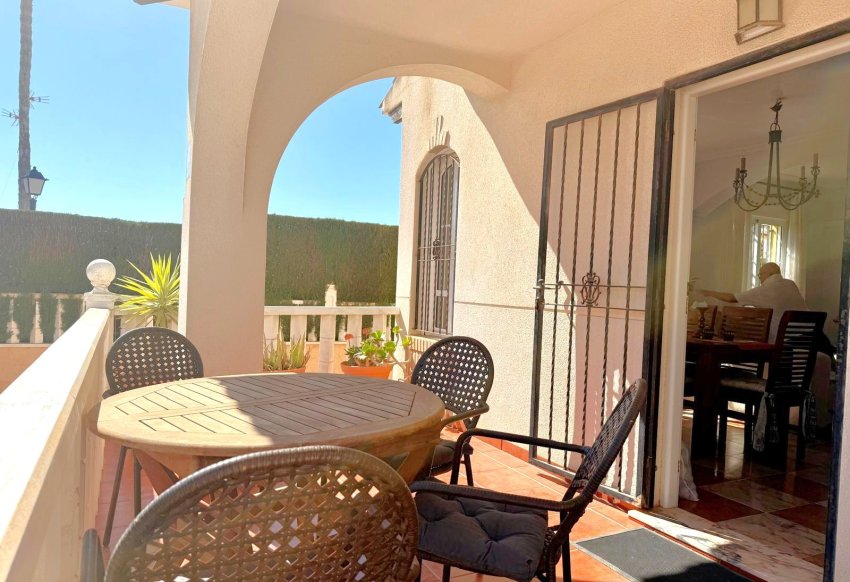 Resale - Townhouse -
Orihuela Costa - Lomas de Cabo Roig