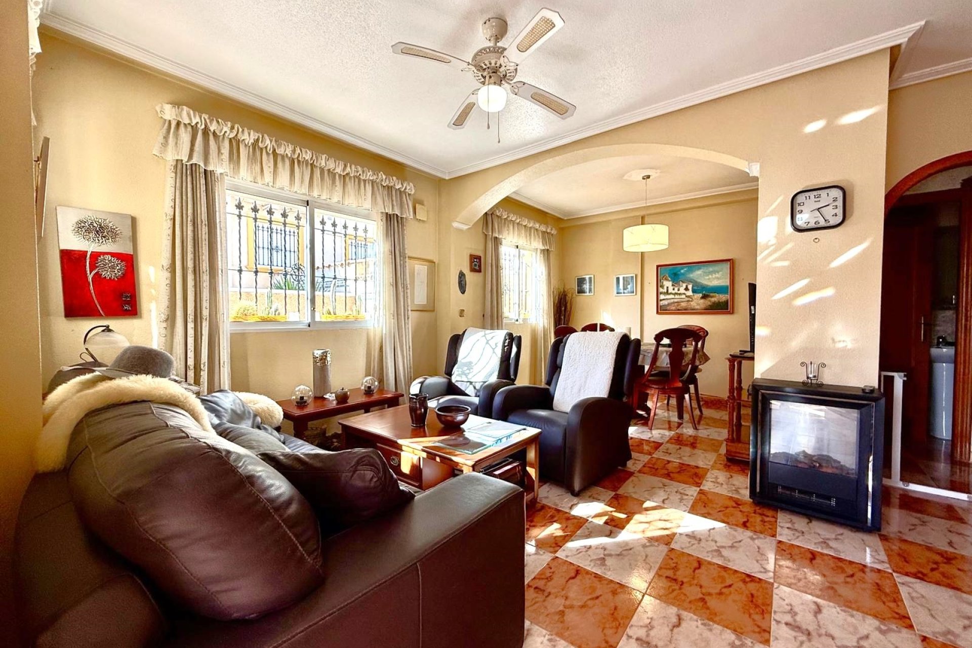Resale - Townhouse -
Orihuela Costa - Villamartín