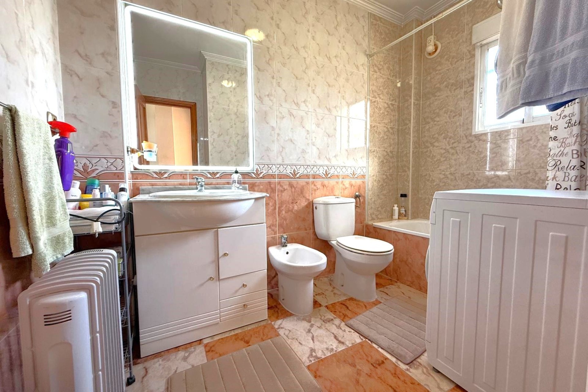 Resale - Townhouse -
Orihuela Costa - Villamartín