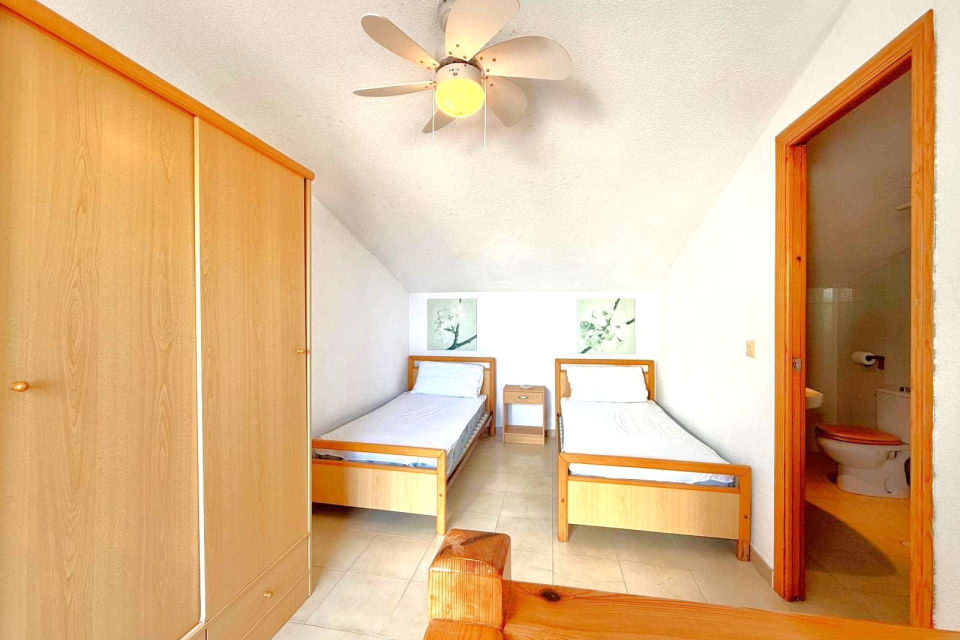 Resale - Townhouse -
Orihuela Costa - Villamartín