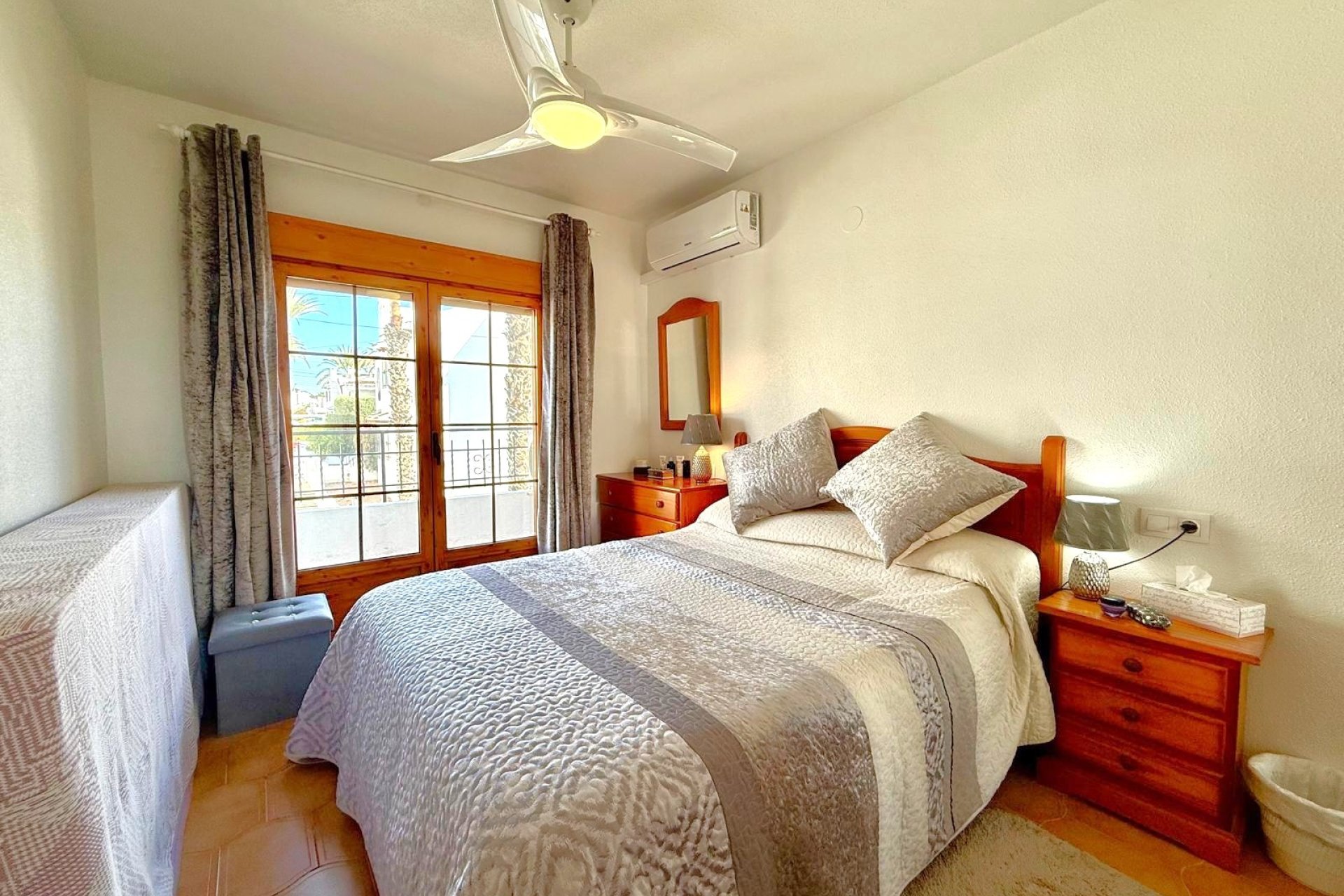 Resale - Townhouse -
Orihuela Costa - Villamartín