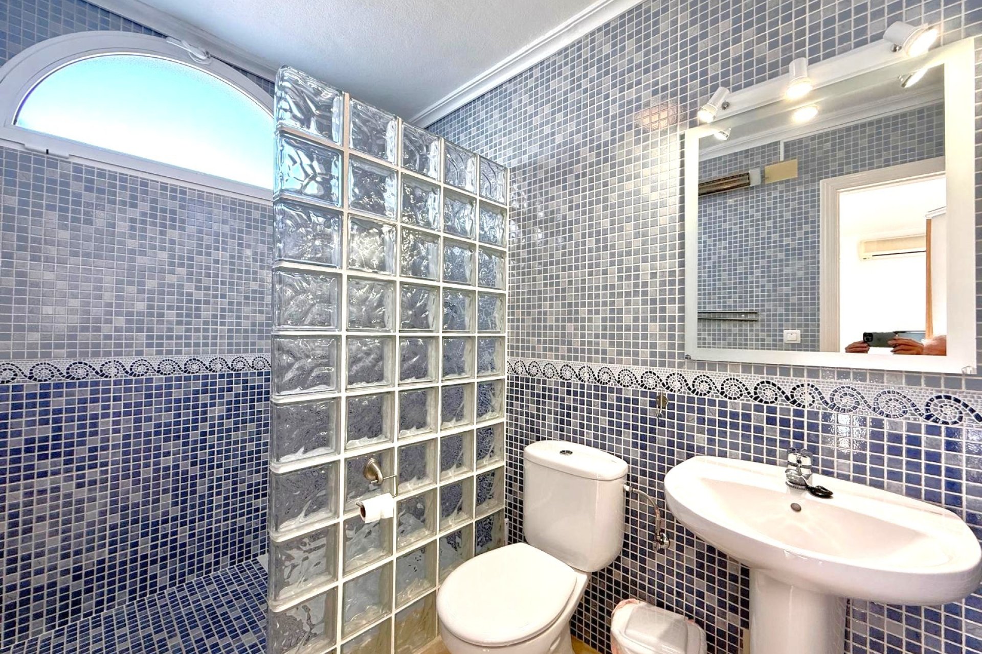 Resale - Townhouse -
Orihuela Costa - Villamartín