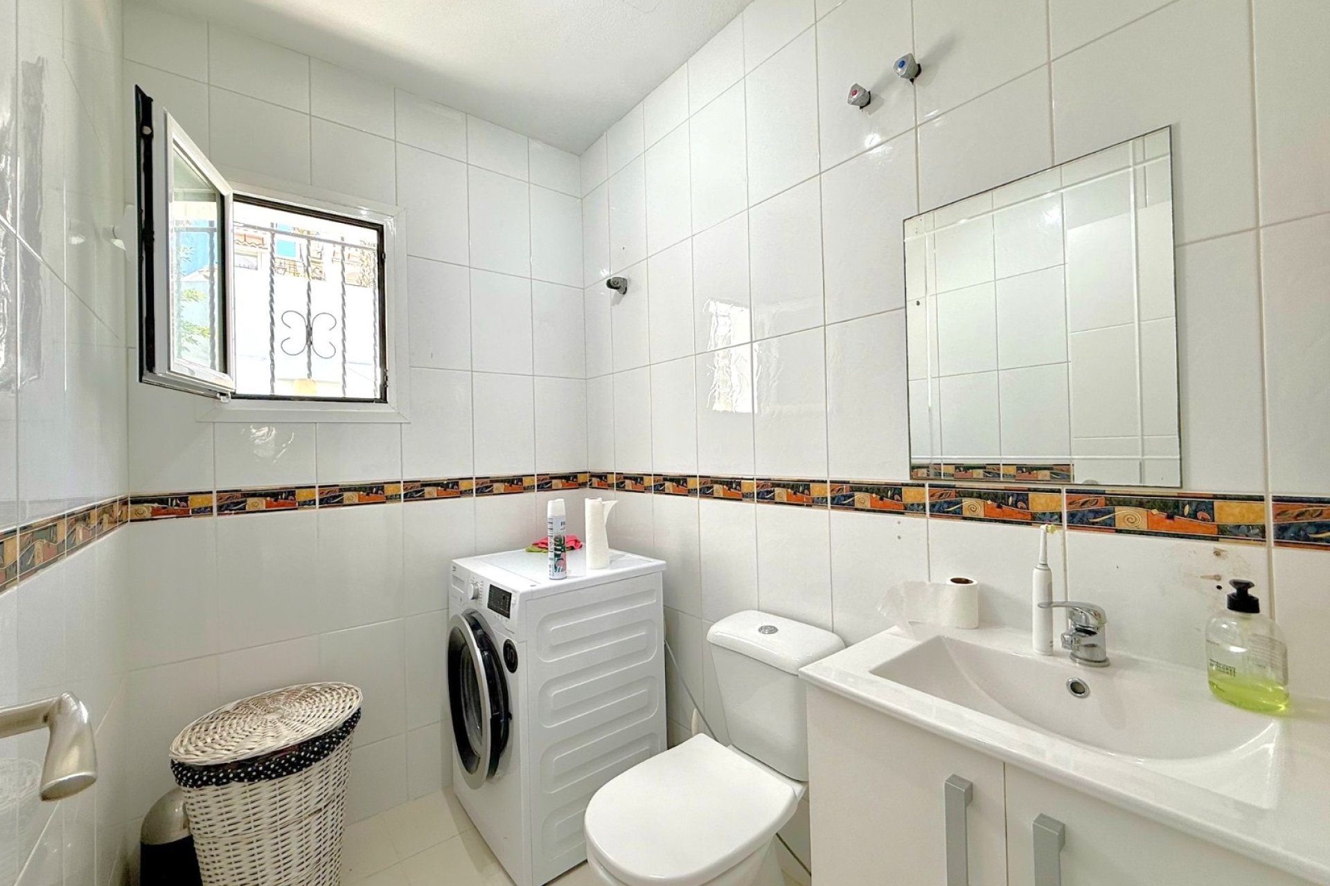 Resale - Townhouse -
Orihuela Costa - Villamartín