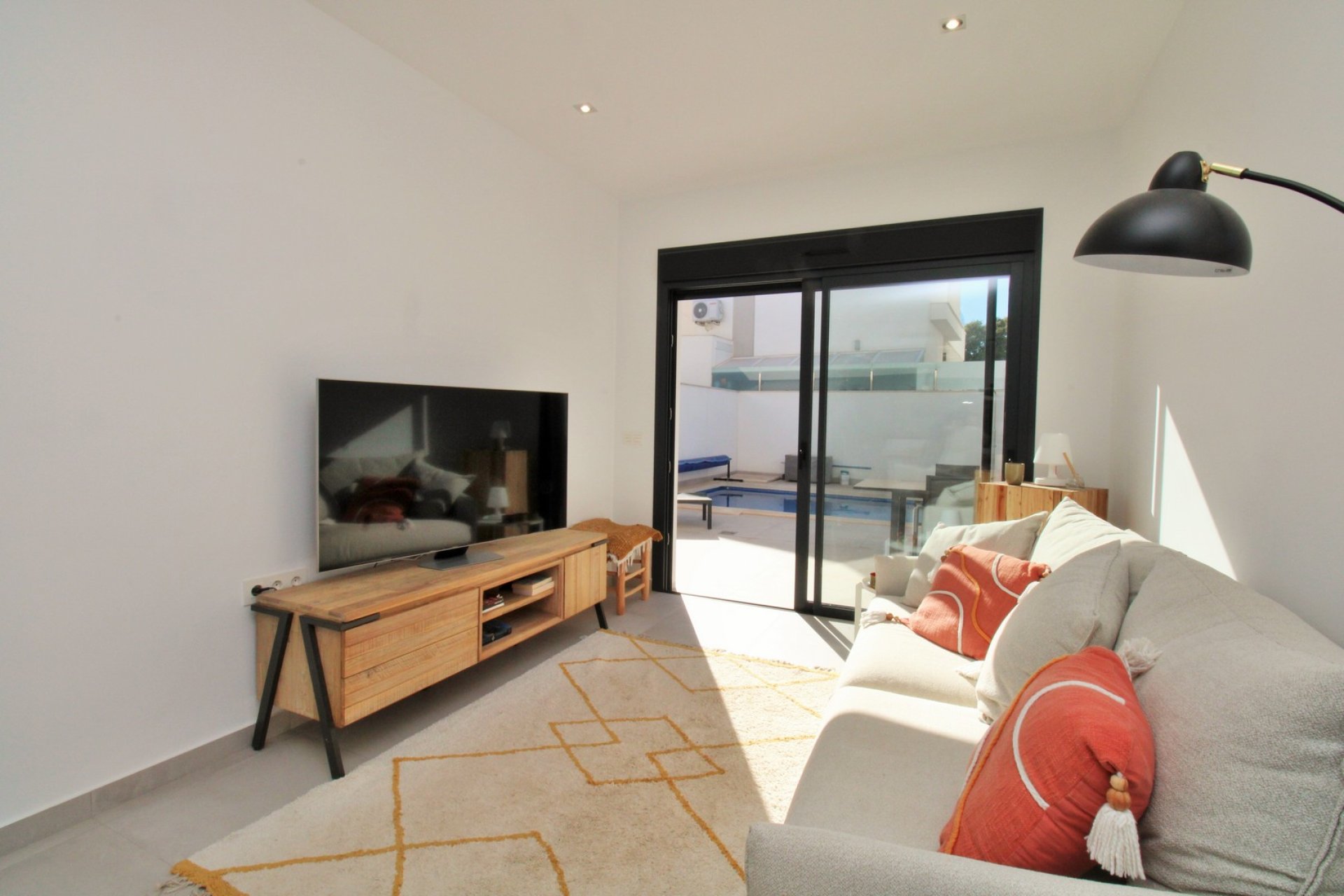 Resale - Townhouse -
Pilar de la Horadada