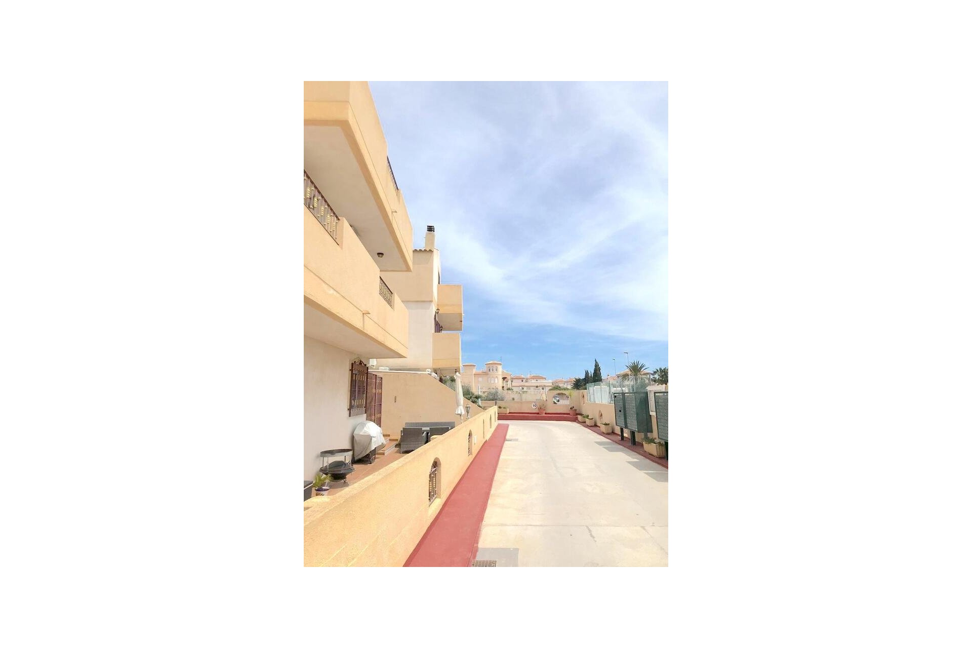 Resale - Townhouse -
Playa Flamenca - Play Flamenca