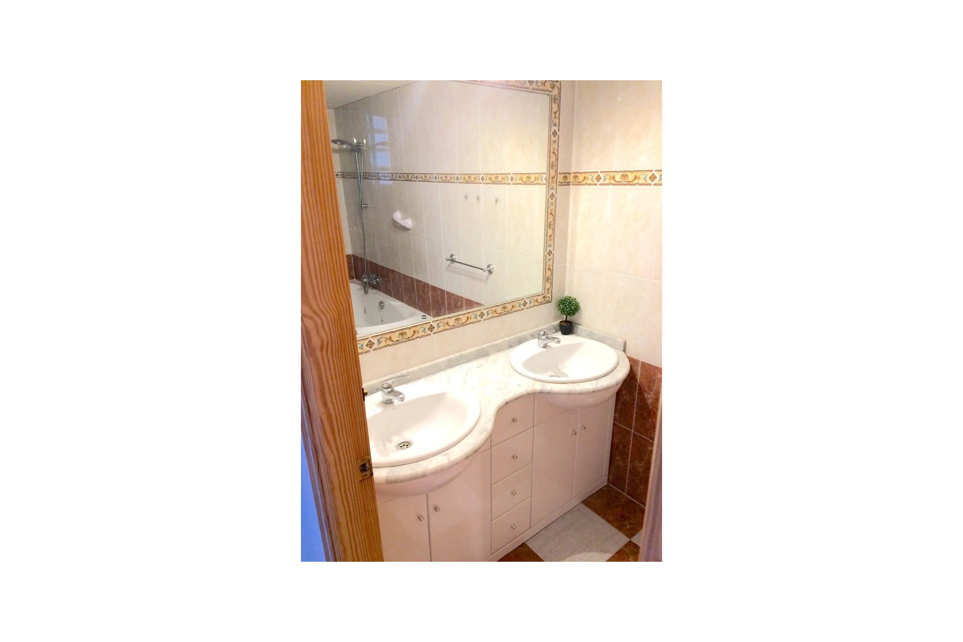 Resale - Townhouse -
Playa Flamenca - Play Flamenca