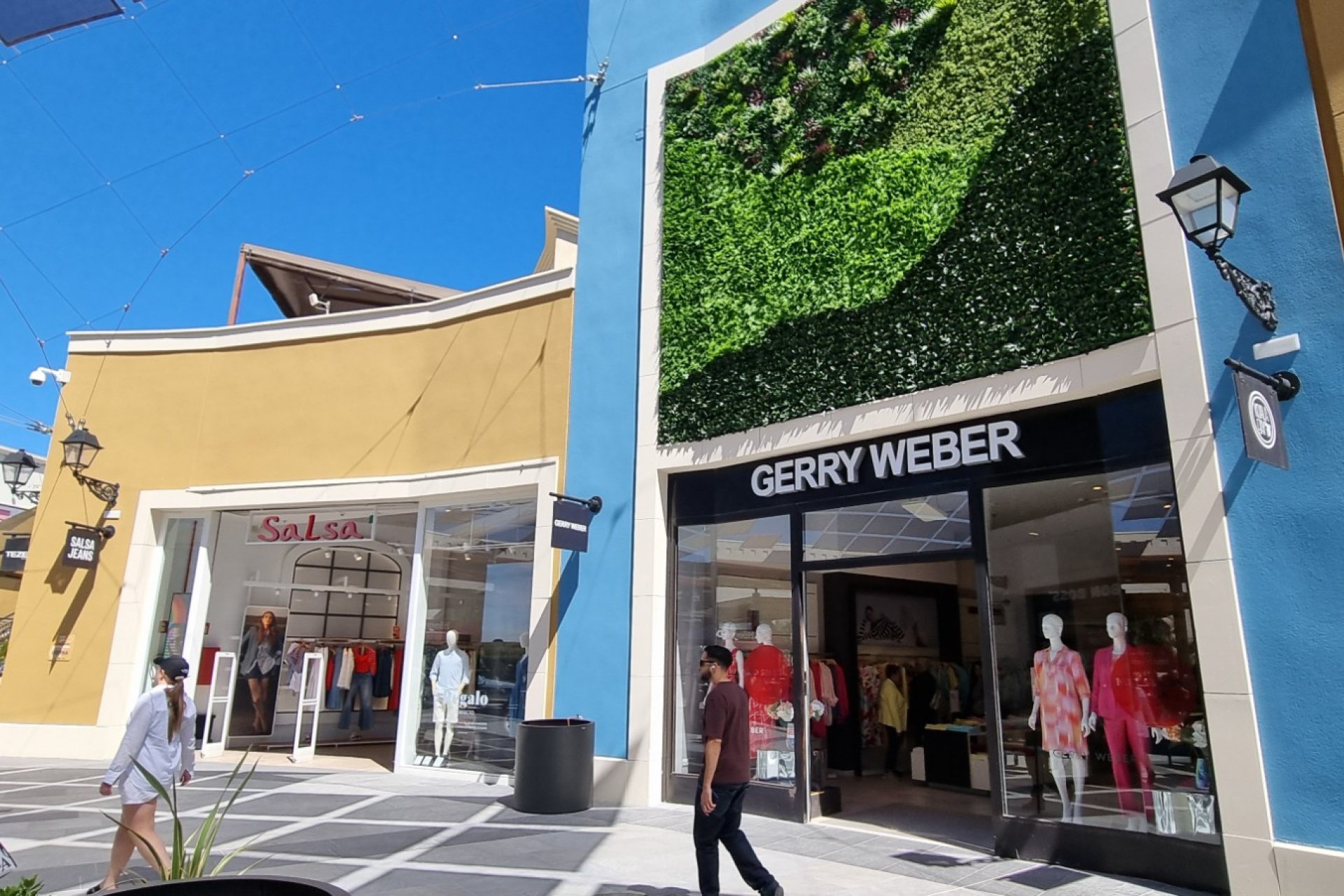 Resale - Townhouse -
Playa Flamenca