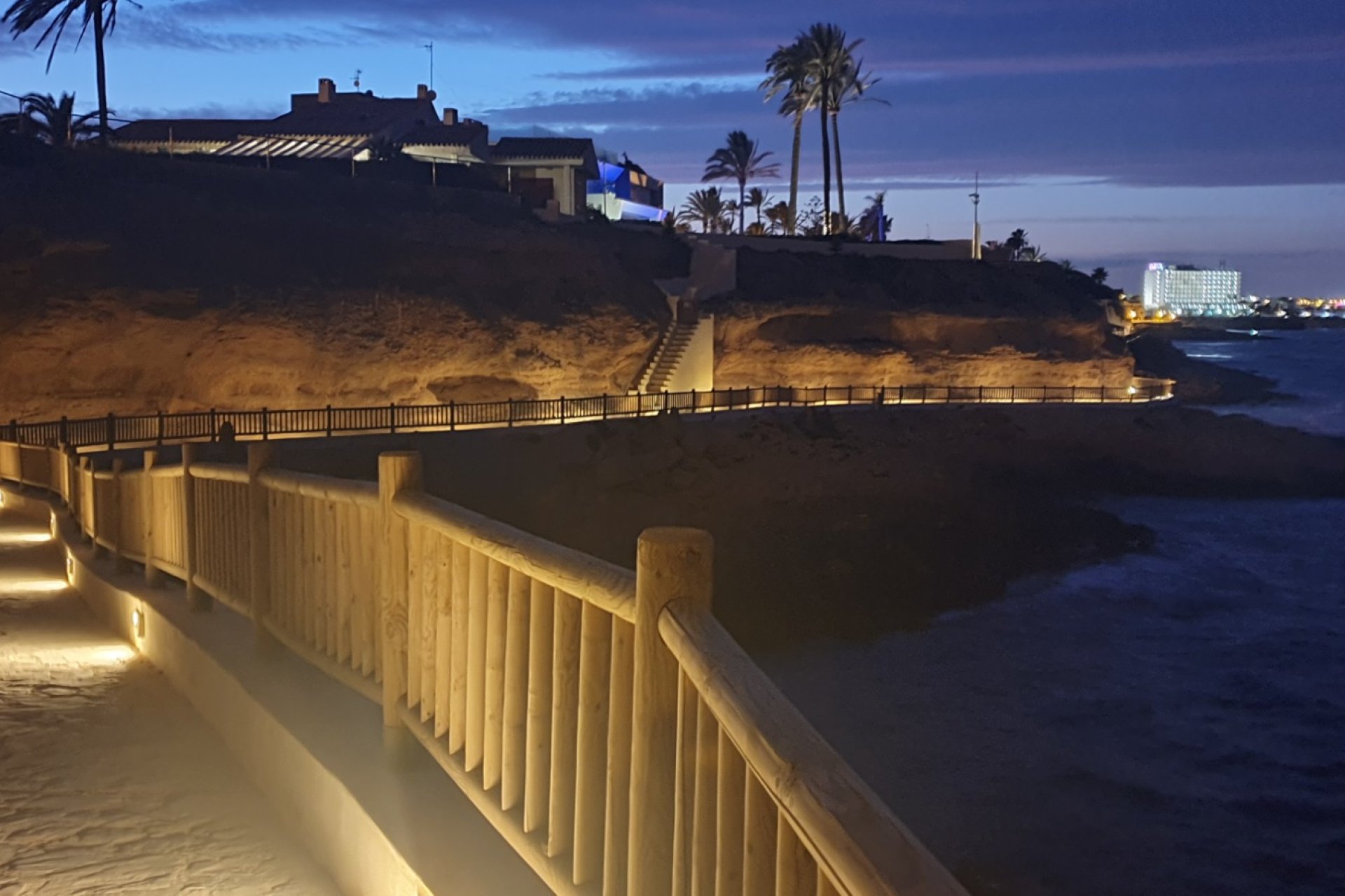 Resale - Townhouse -
Playa Flamenca