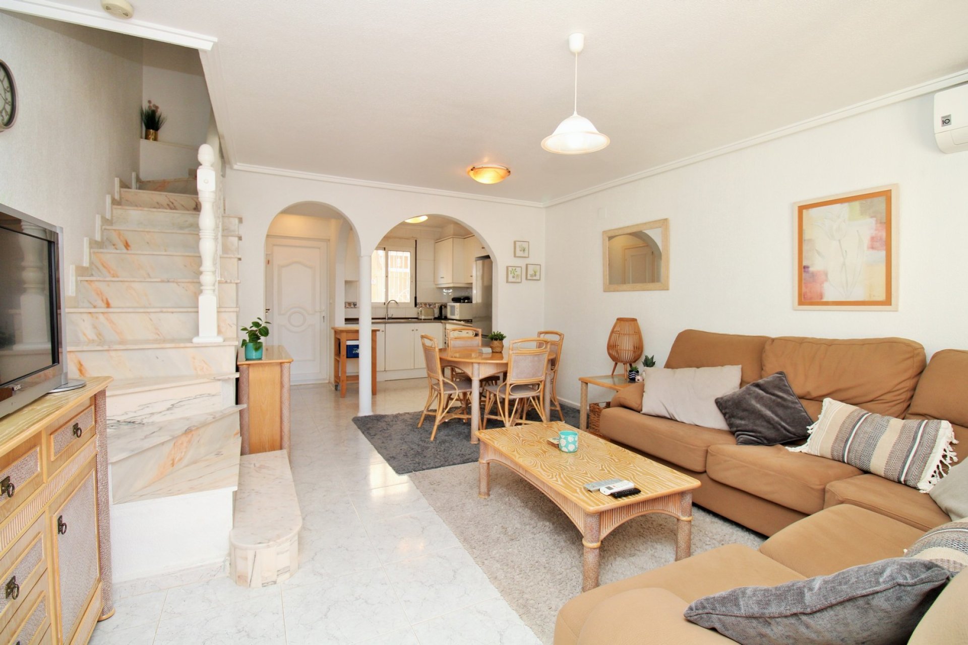 Resale - Townhouse -
Playa Flamenca