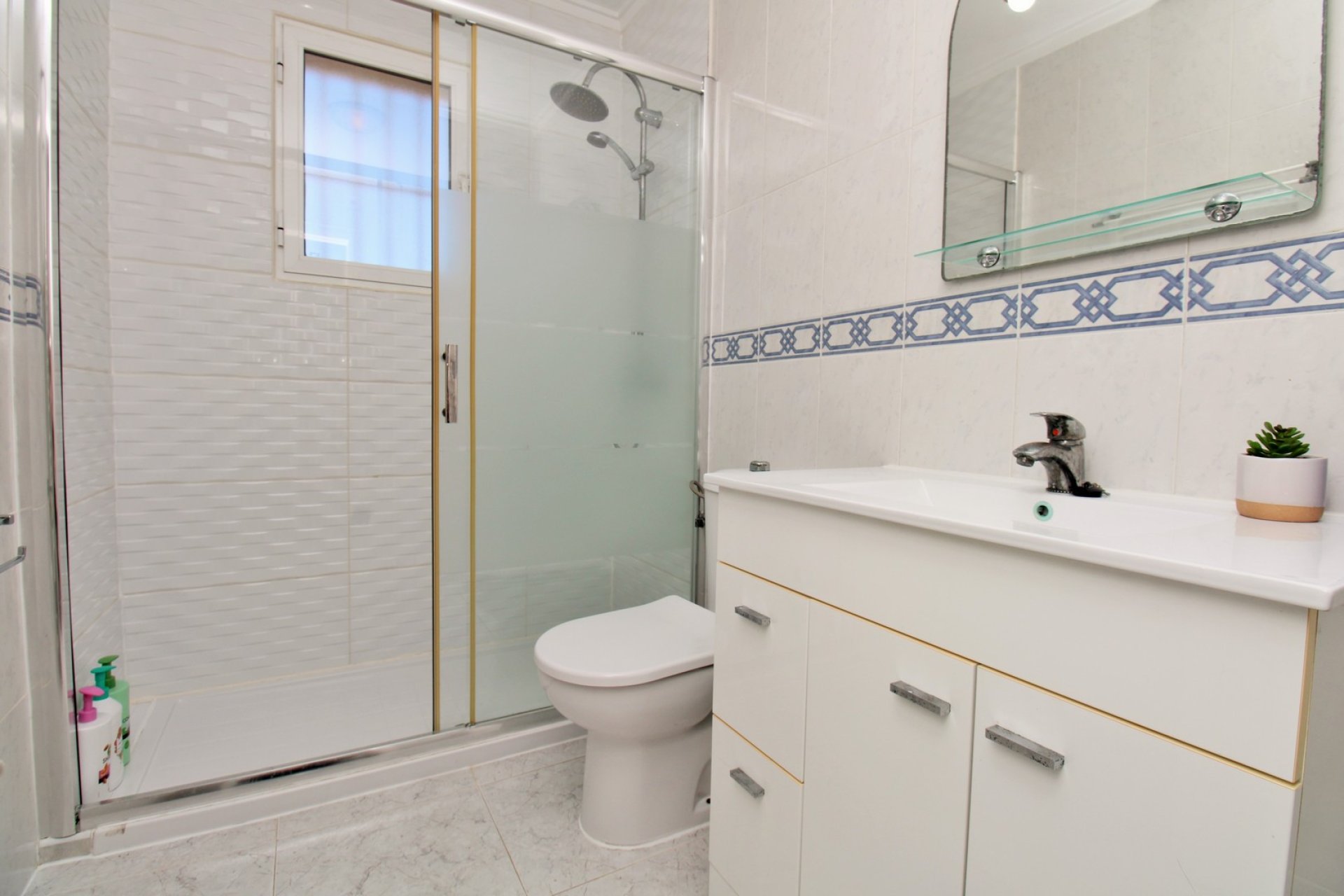 Resale - Townhouse -
Playa Flamenca