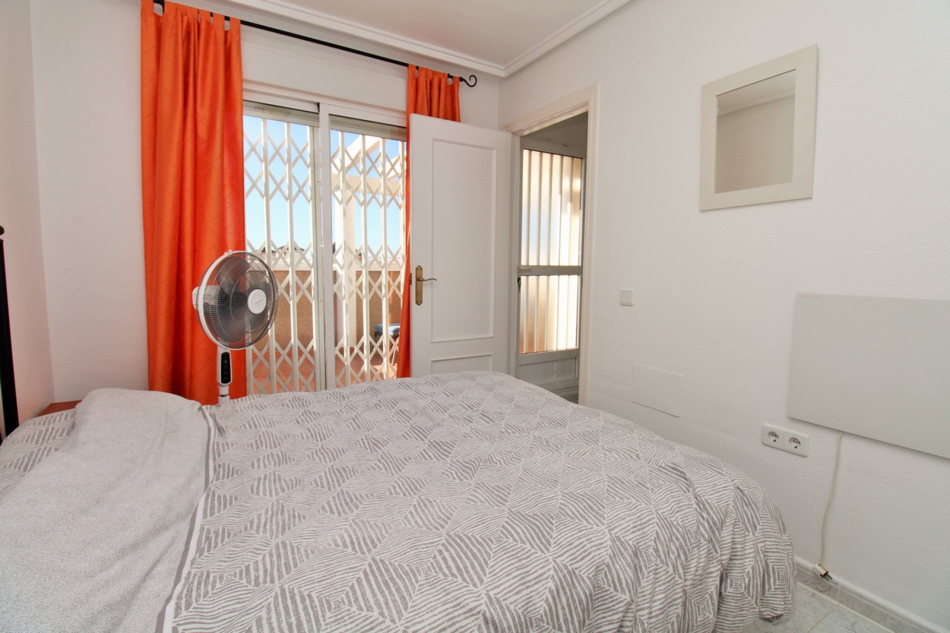 Resale - Townhouse -
Playa Flamenca
