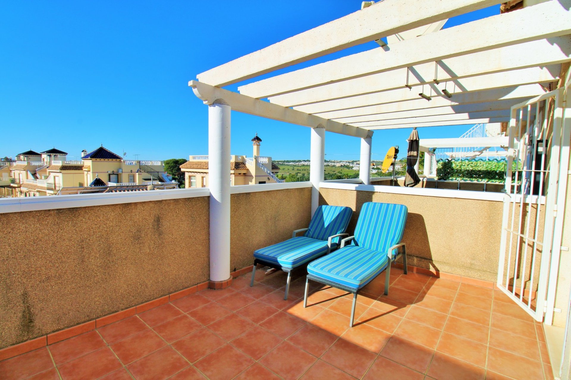 Resale - Townhouse -
Playa Flamenca