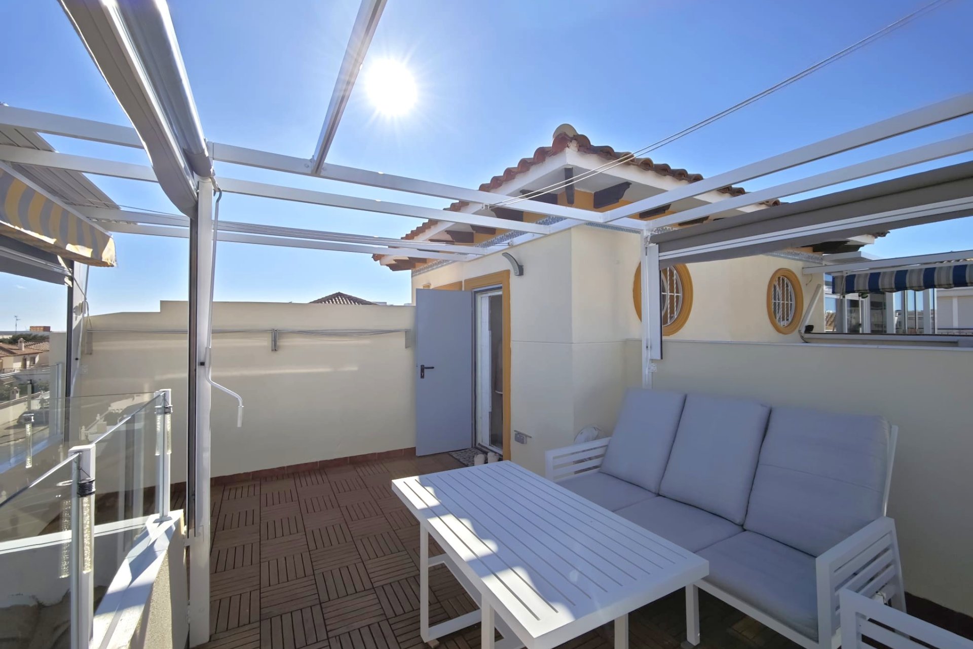 Resale - Townhouse -
Punta Prima - Rocio del Mar