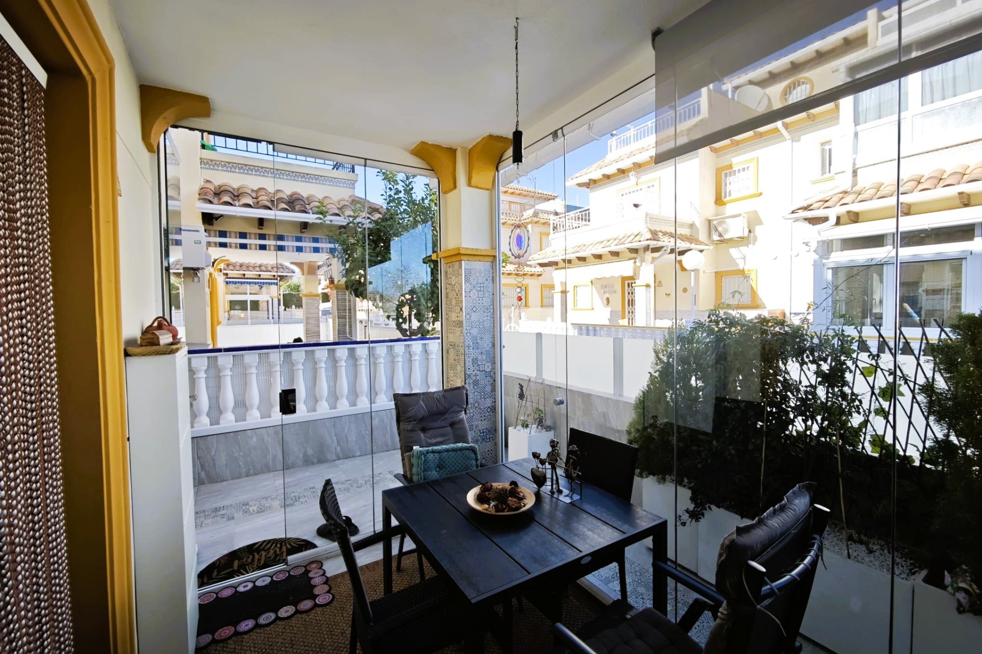 Resale - Townhouse -
Punta Prima - Rocio del Mar