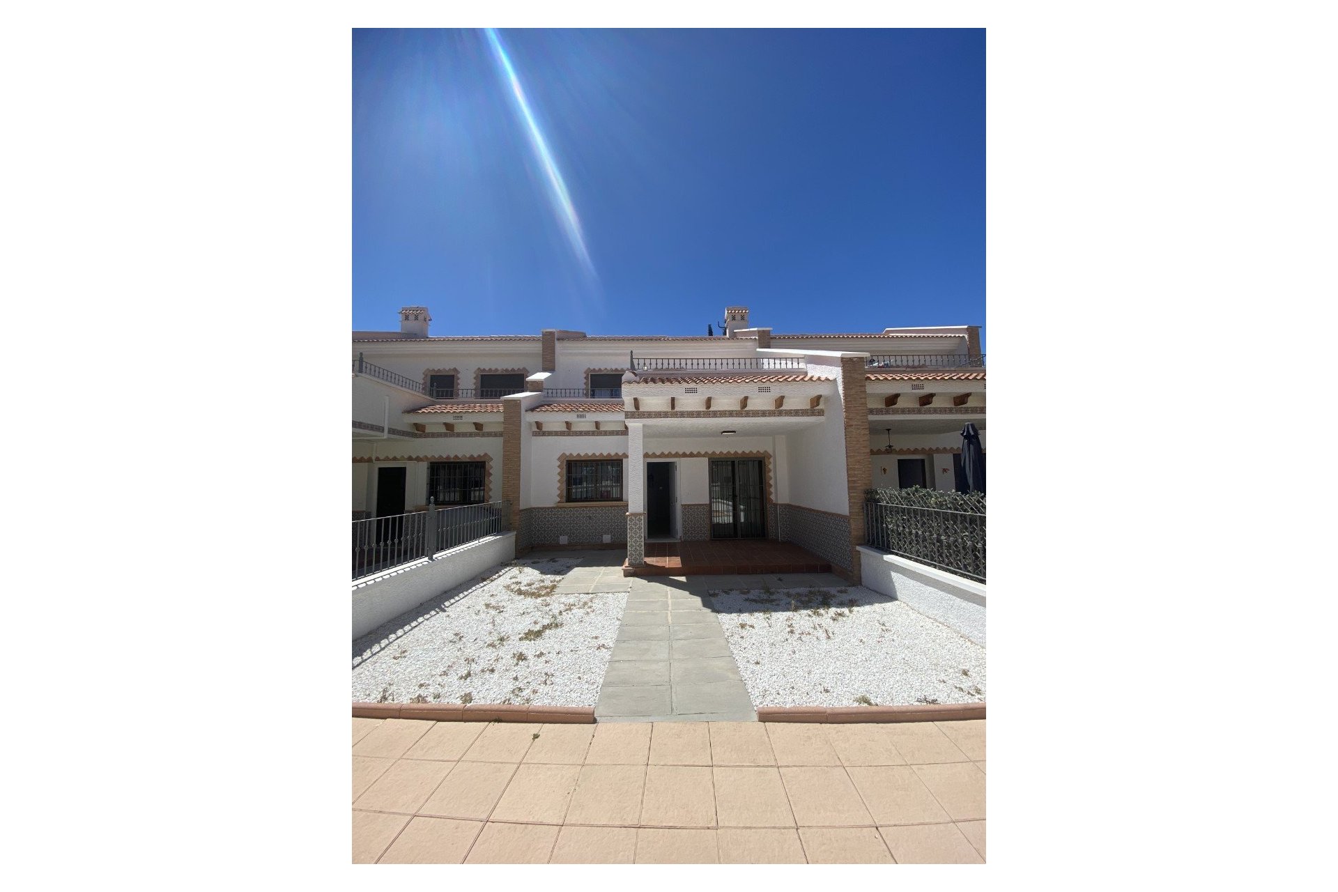 Resale - Townhouse -
San Miguel de Salinas