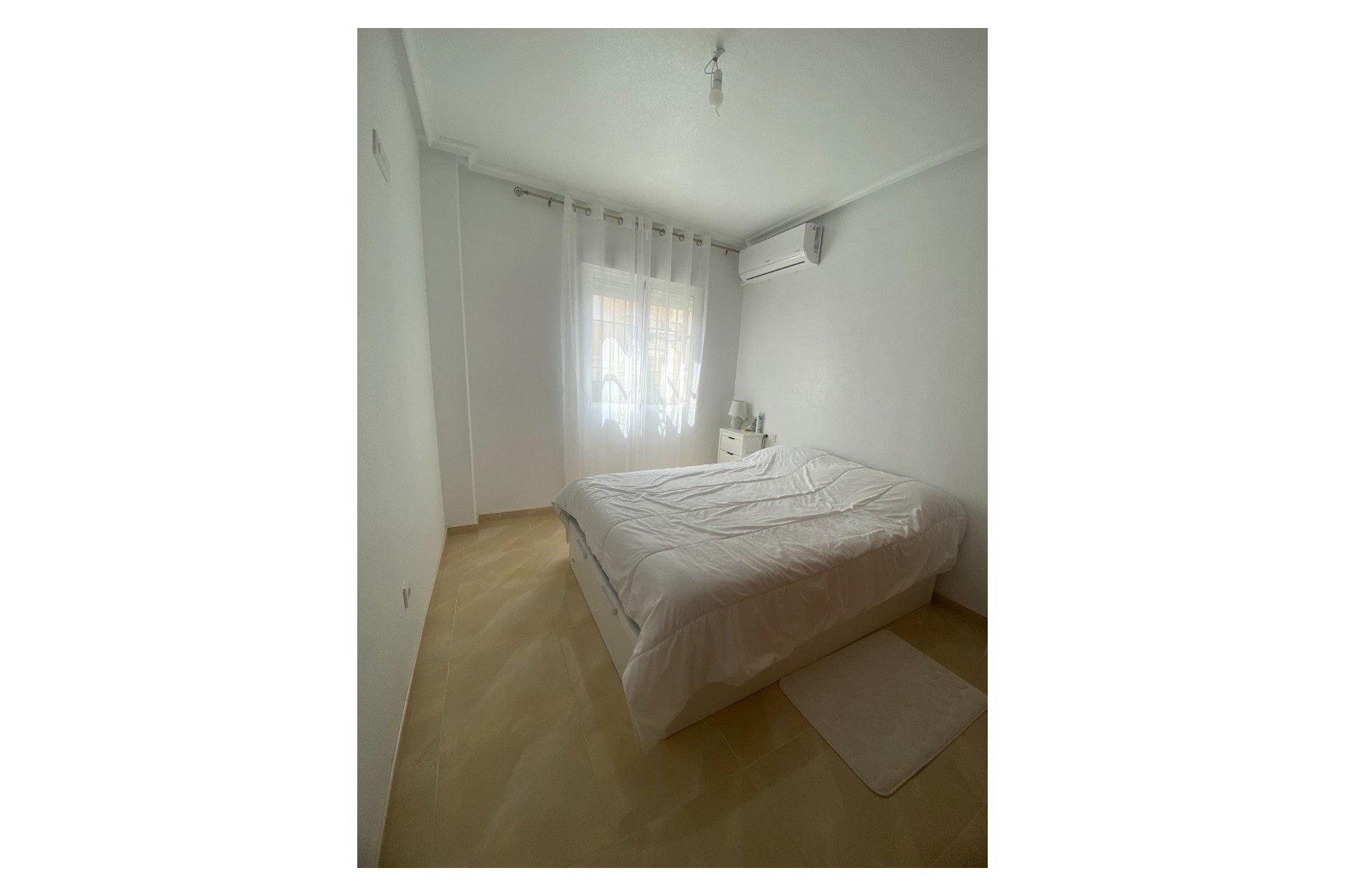 Resale - Townhouse -
San Miguel de Salinas