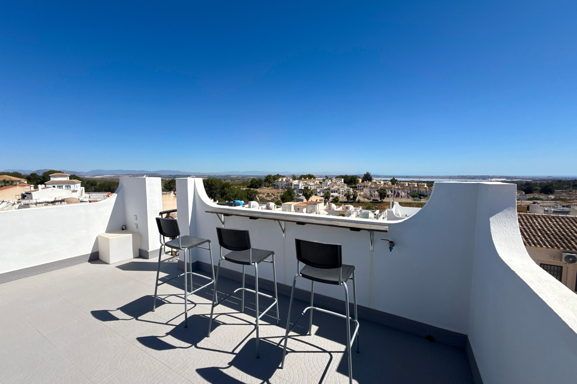 Resale - Townhouse -
Villamartín - Blue Lagoon