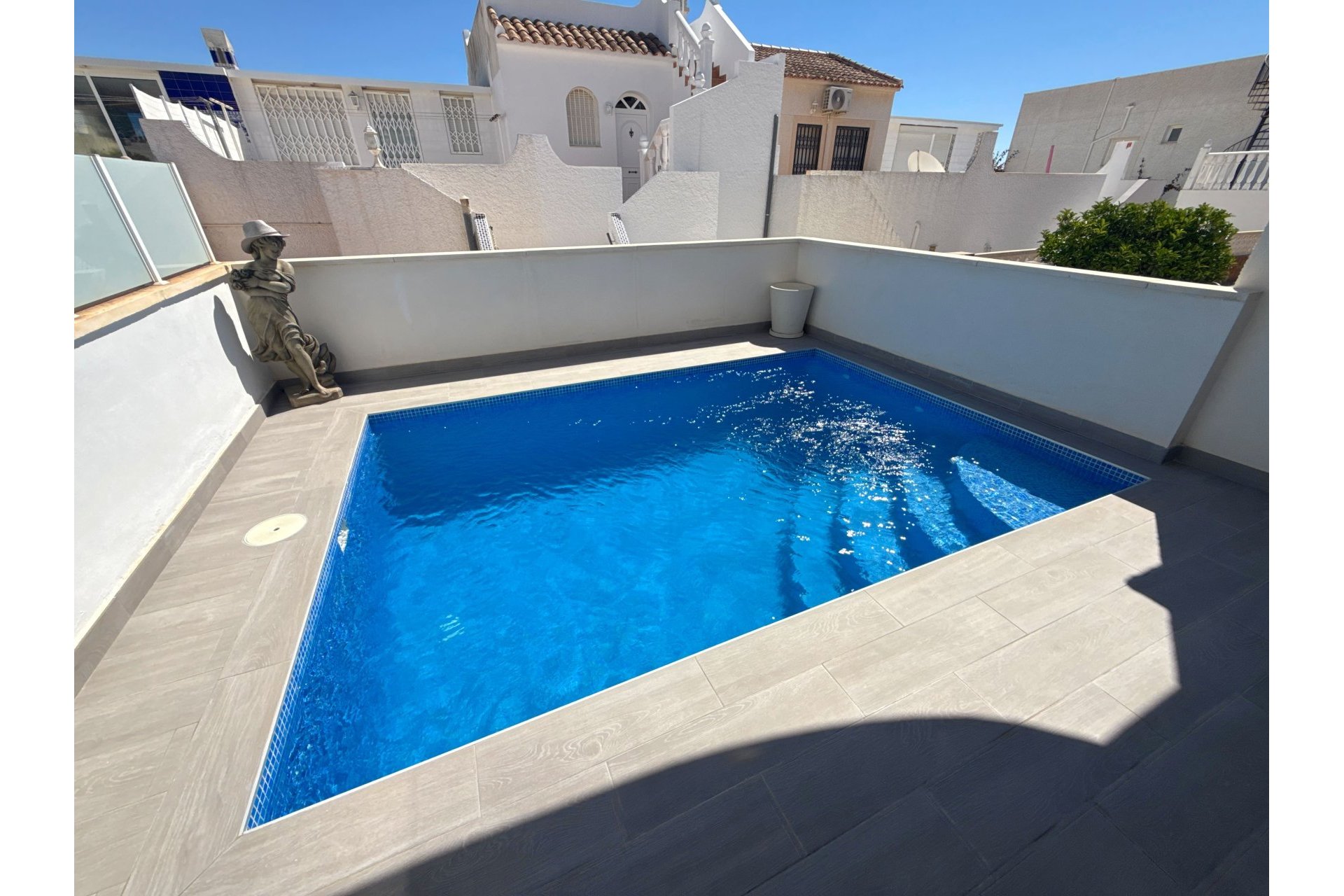 Resale - Townhouse -
Villamartín - Blue Lagoon