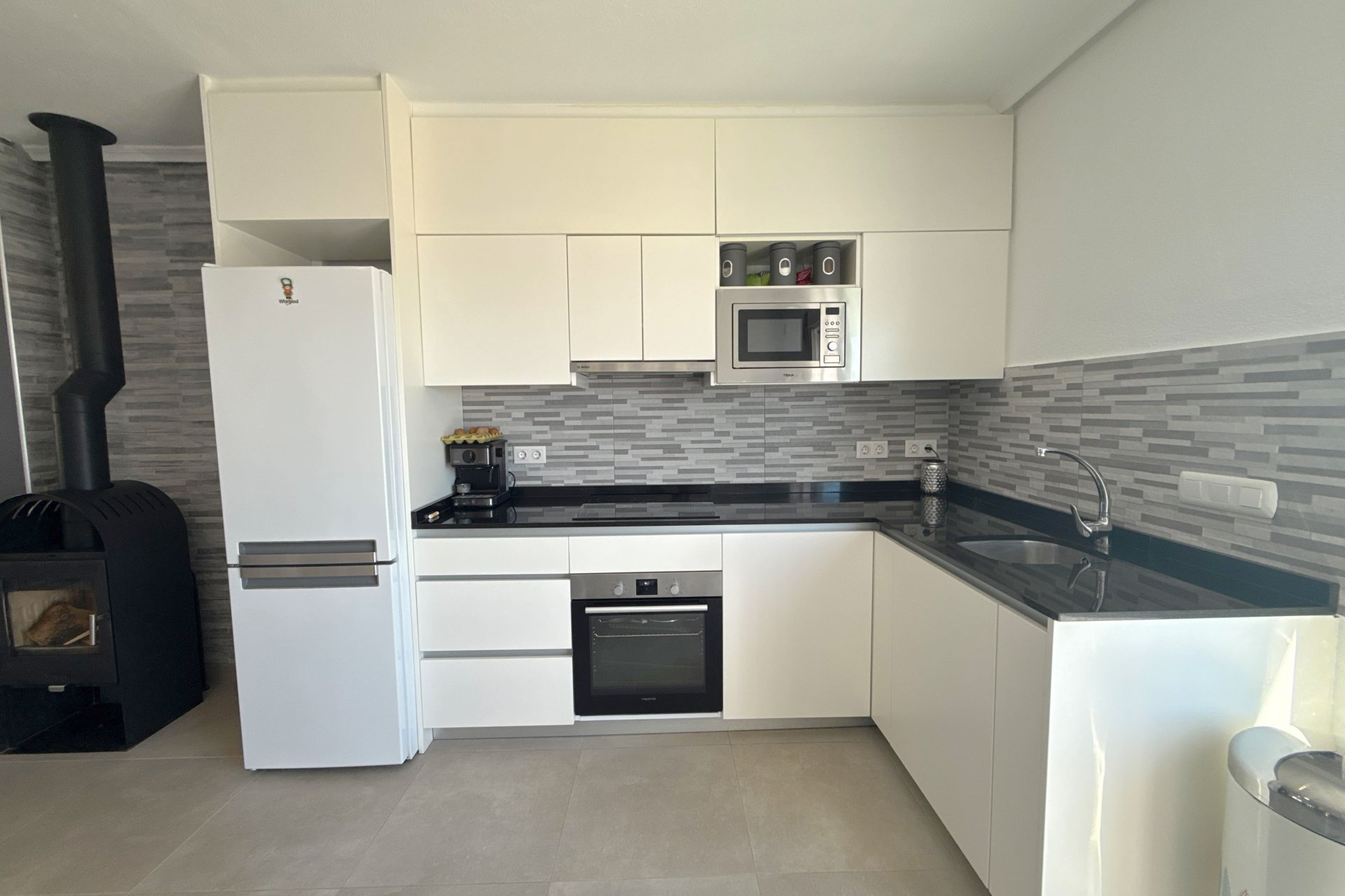 Resale - Townhouse -
Villamartín - Blue Lagoon