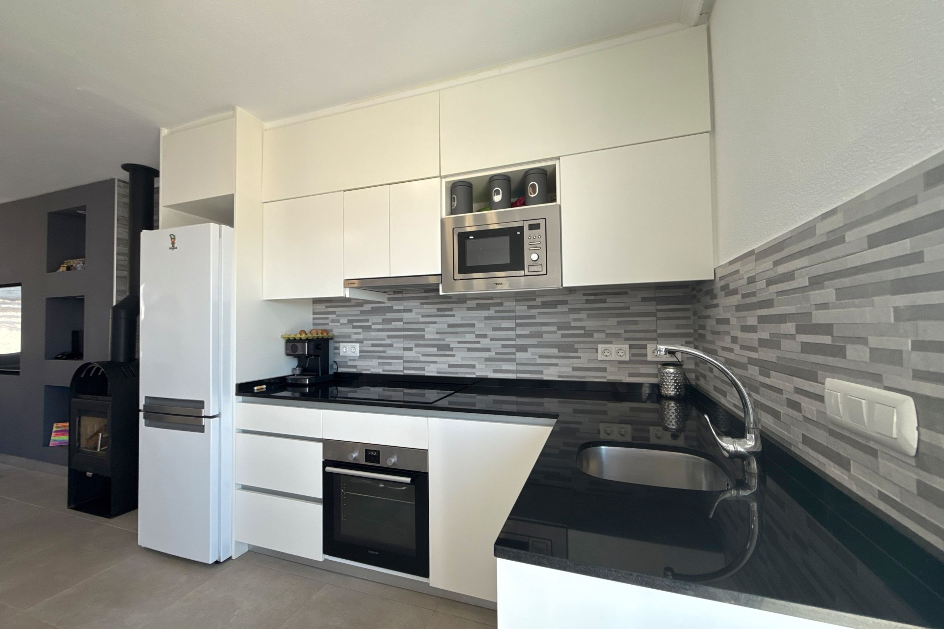 Resale - Townhouse -
Villamartín - Blue Lagoon
