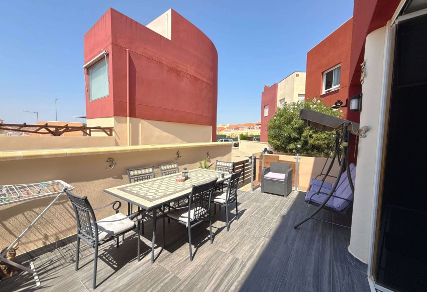 Resale - Townhouse -
Villamartín - Blue Lagoon