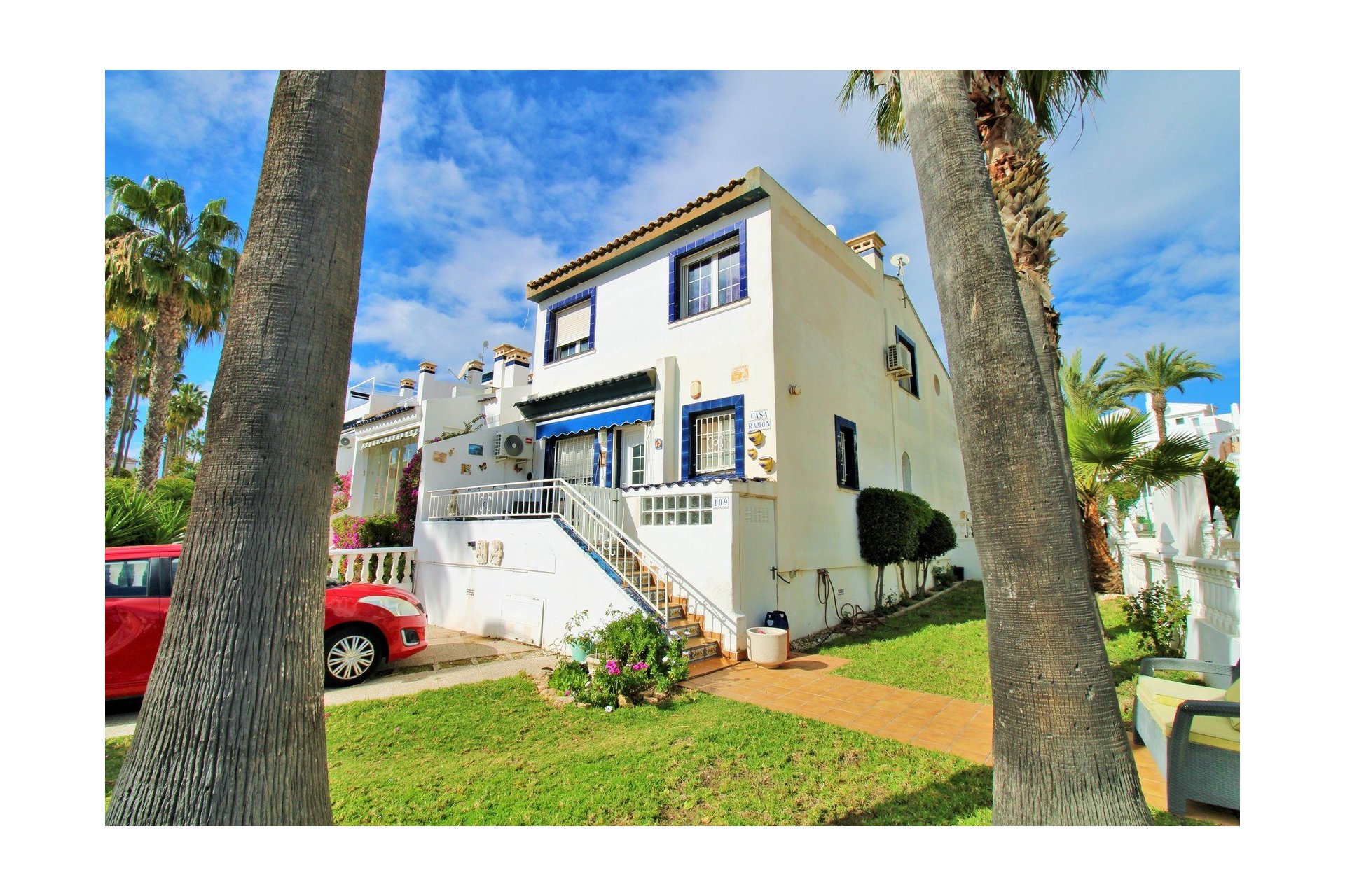 Resale - Townhouse -
Villamartín - Los Dolses