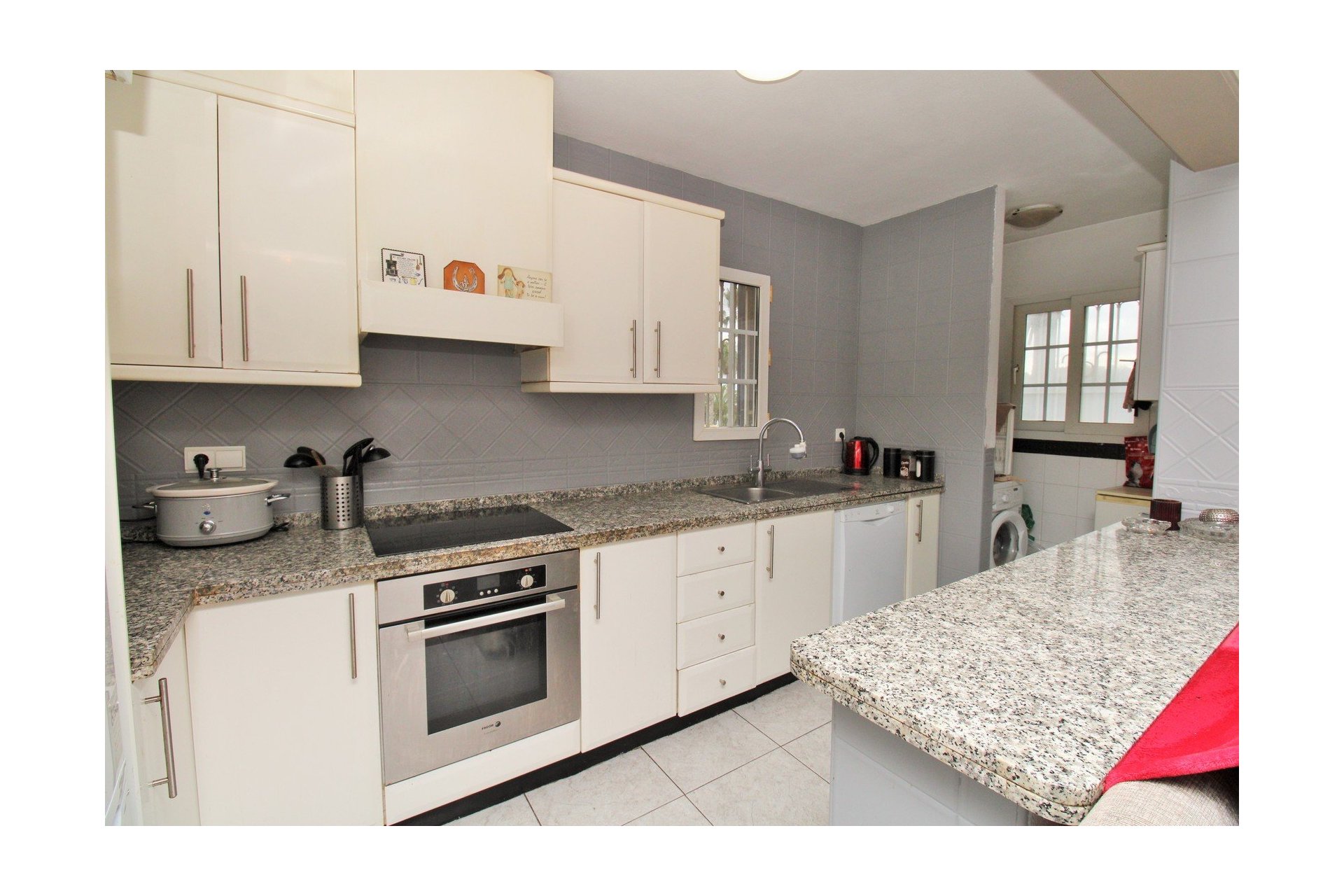 Resale - Townhouse -
Villamartín - Los Dolses