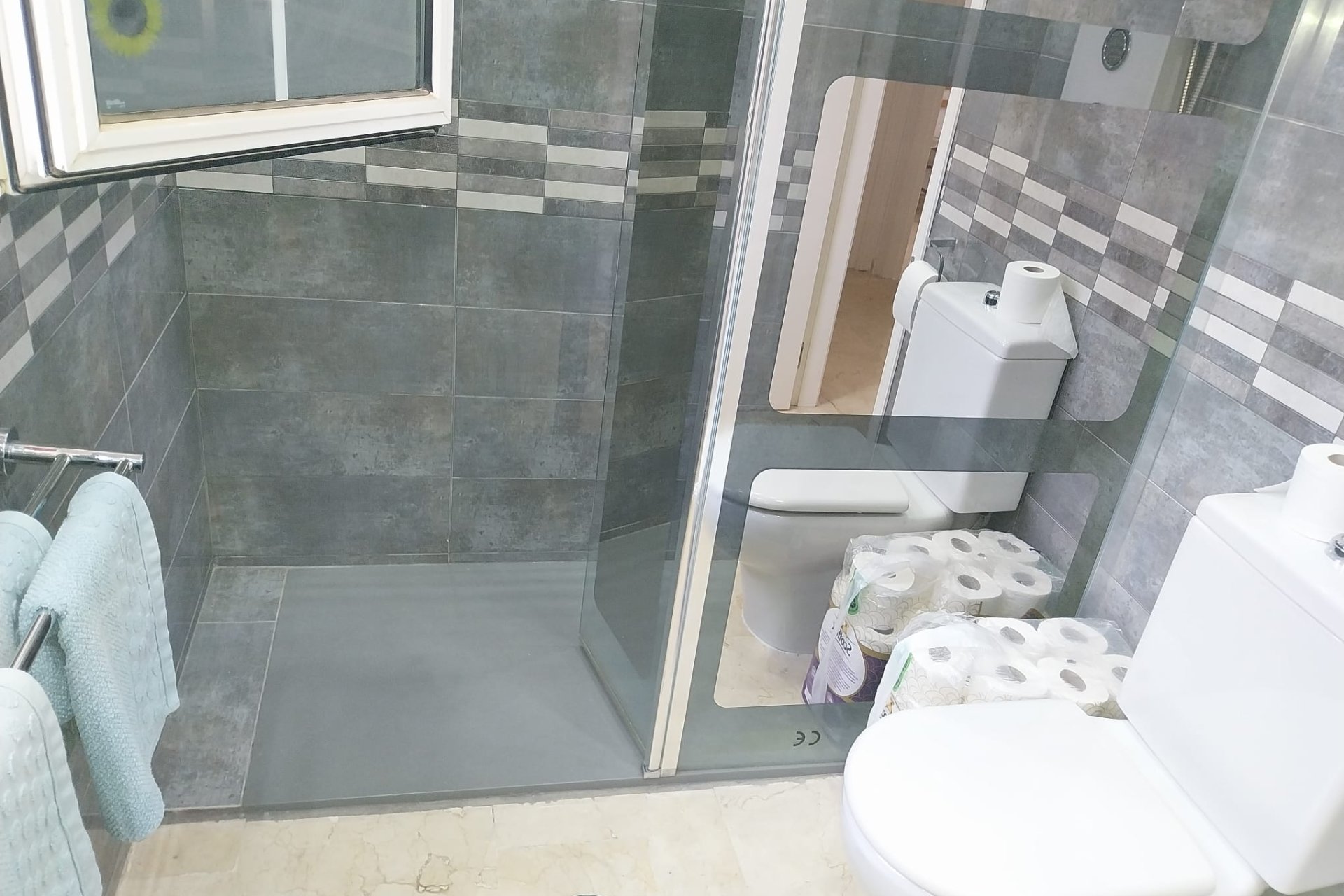 Resale - Townhouse -
Villamartín - Villamartin