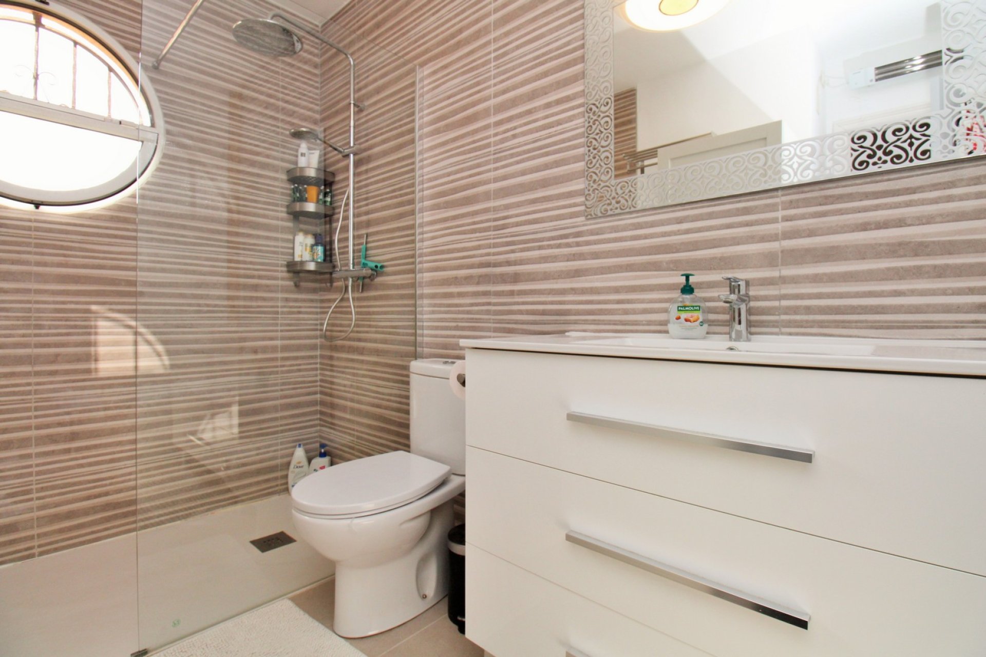 Resale - Townhouse -
Villamartín - Villamartin