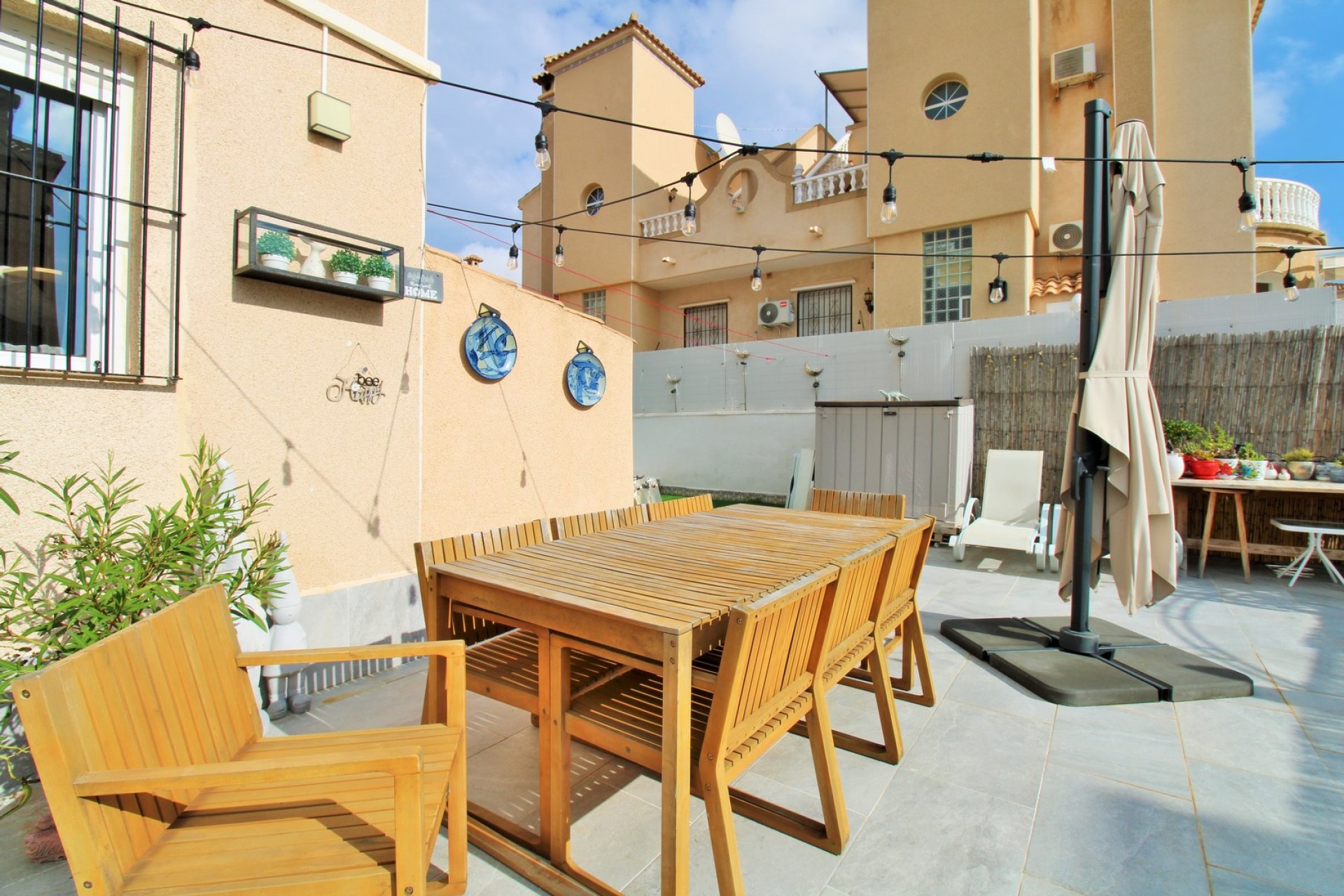 Resale - Townhouse -
Villamartín - Villamartin