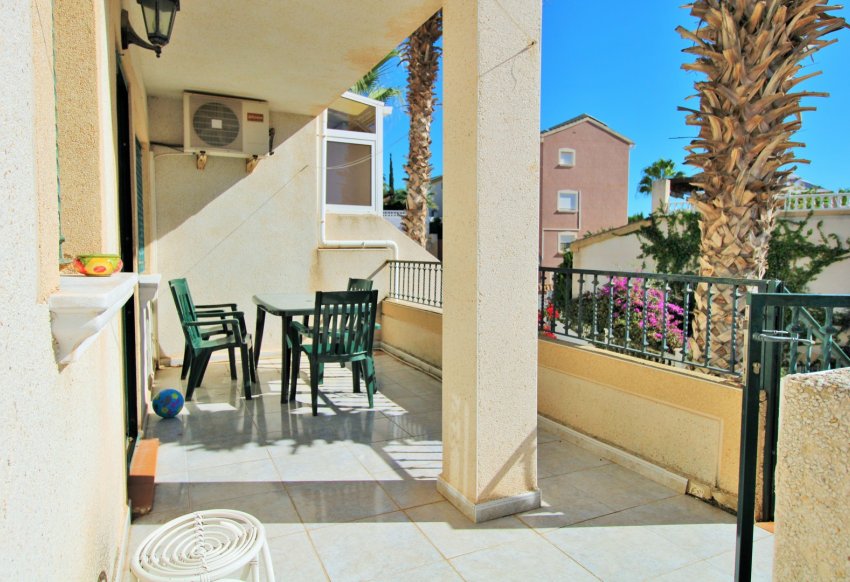 Resale - Townhouse -
Villamartín - Villamartin