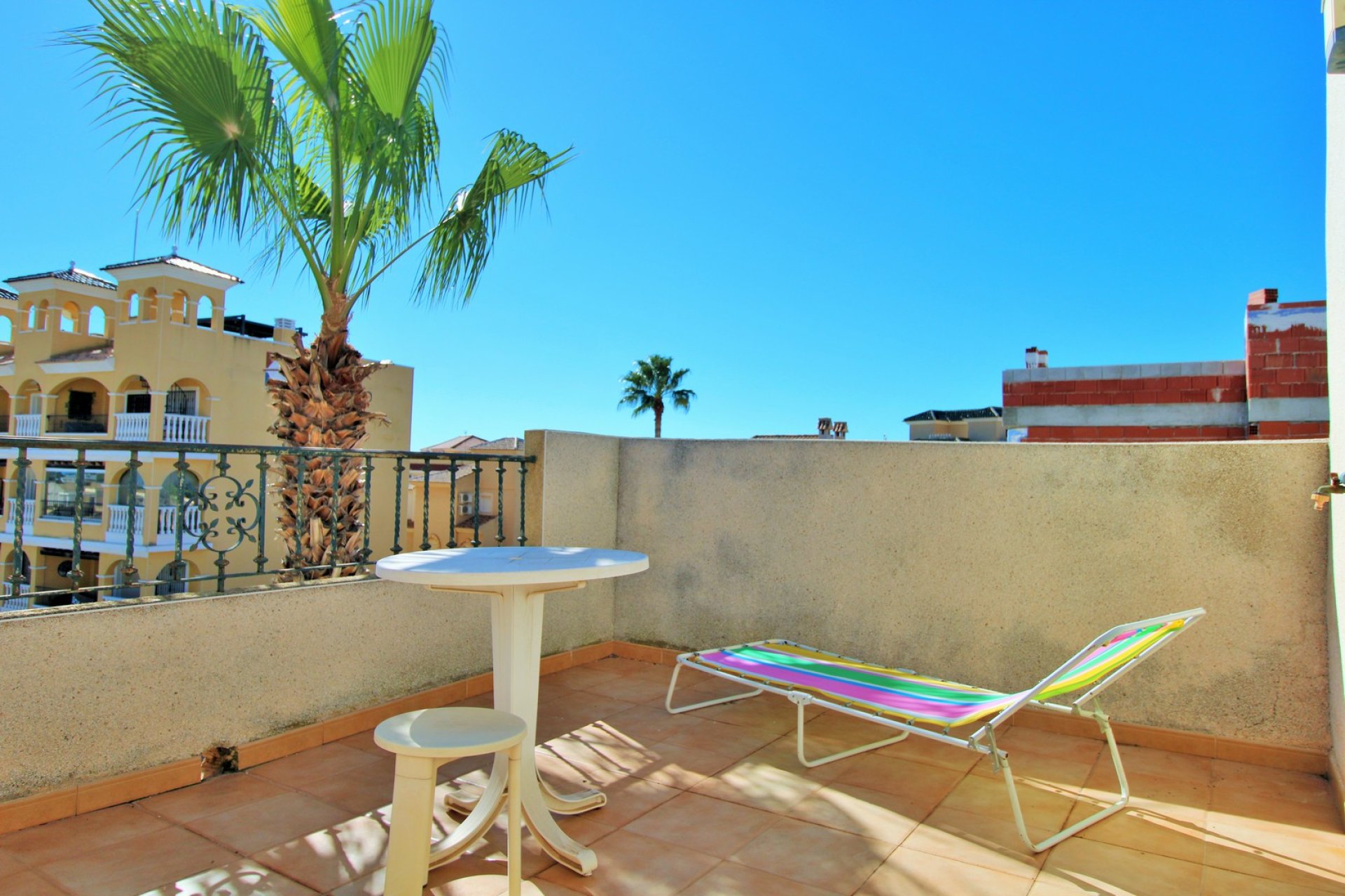 Resale - Townhouse -
Villamartín - Villamartin
