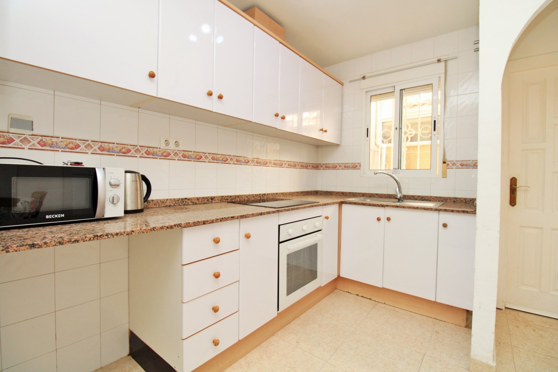 Resale - Townhouse -
Villamartín - Villamartin