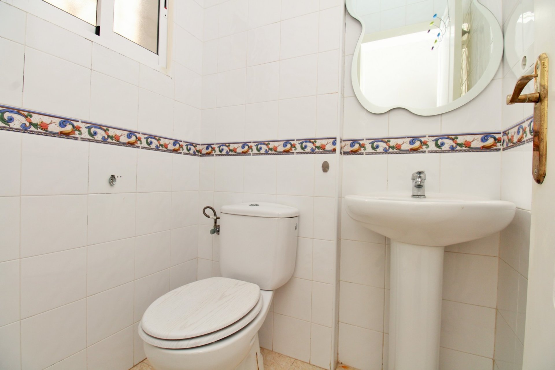 Resale - Townhouse -
Villamartín - Villamartin