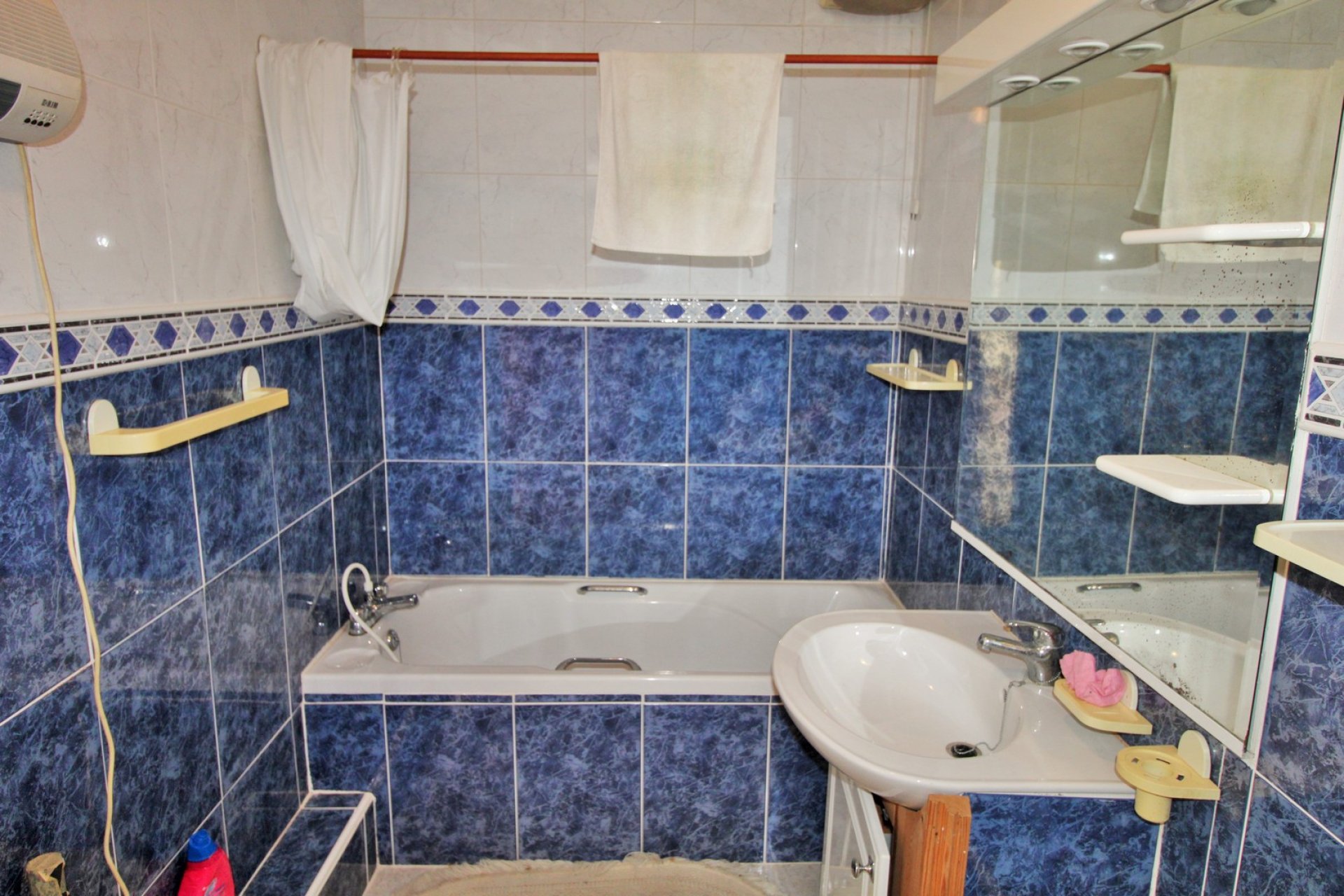 Resale - Townhouse -
Villamartín - Villamartin