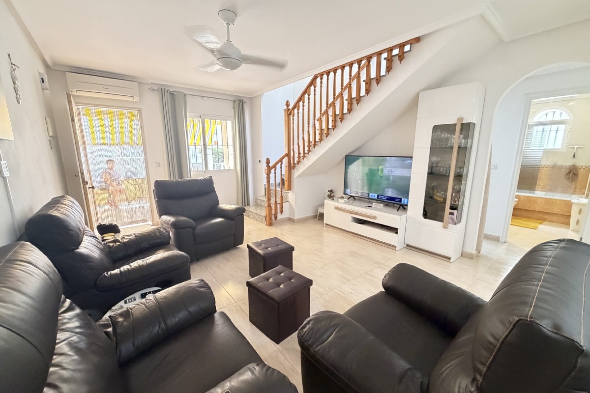 Resale - Townhouse -
Villamartín - Villamartin