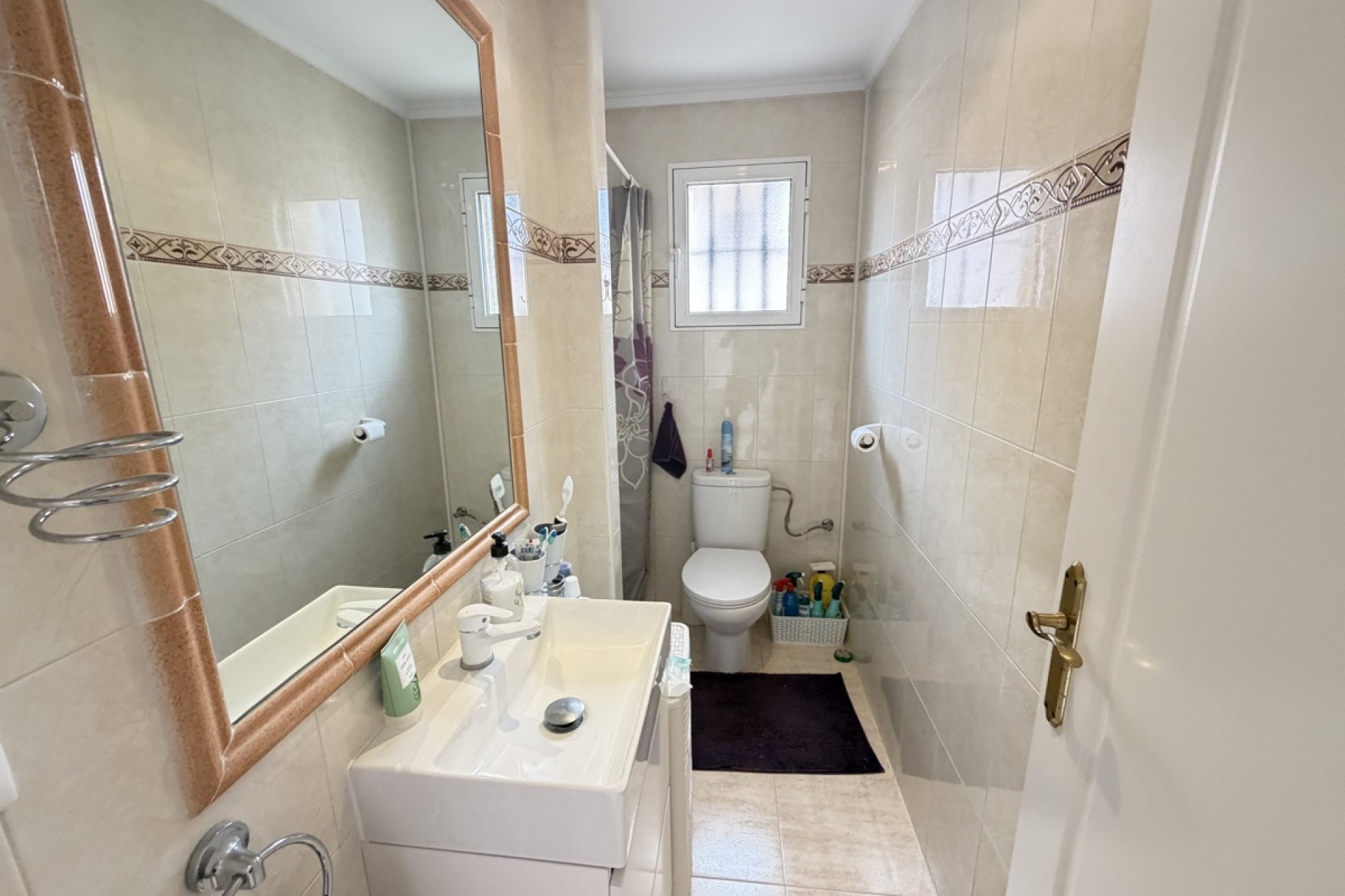 Resale - Townhouse -
Villamartín - Villamartin