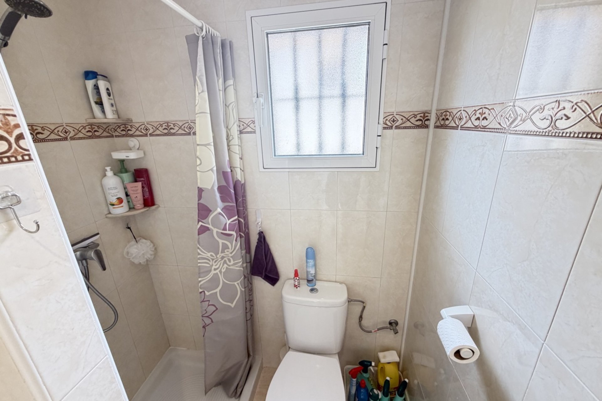 Resale - Townhouse -
Villamartín - Villamartin