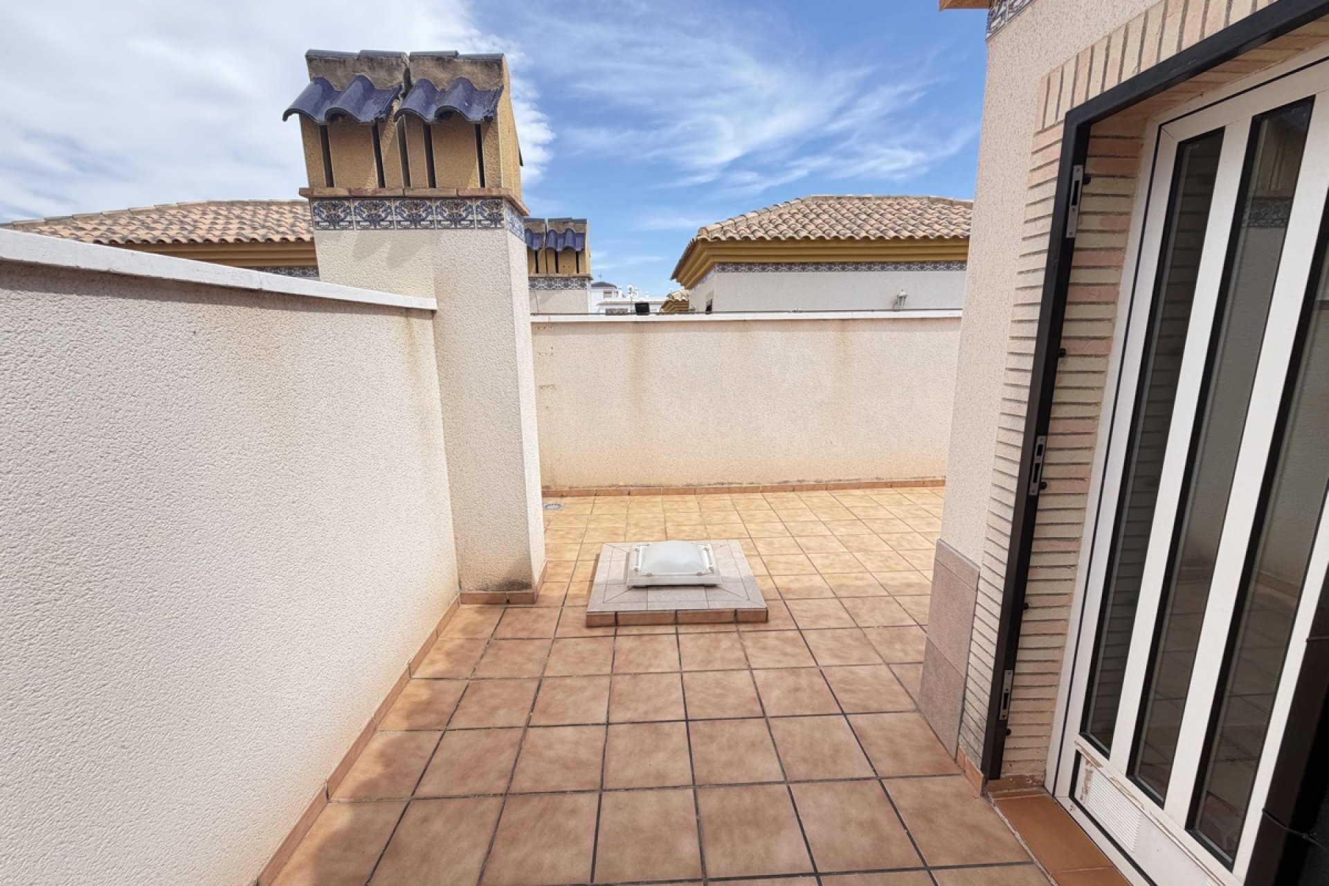Resale - Townhouse -
Villamartín - Villamartin