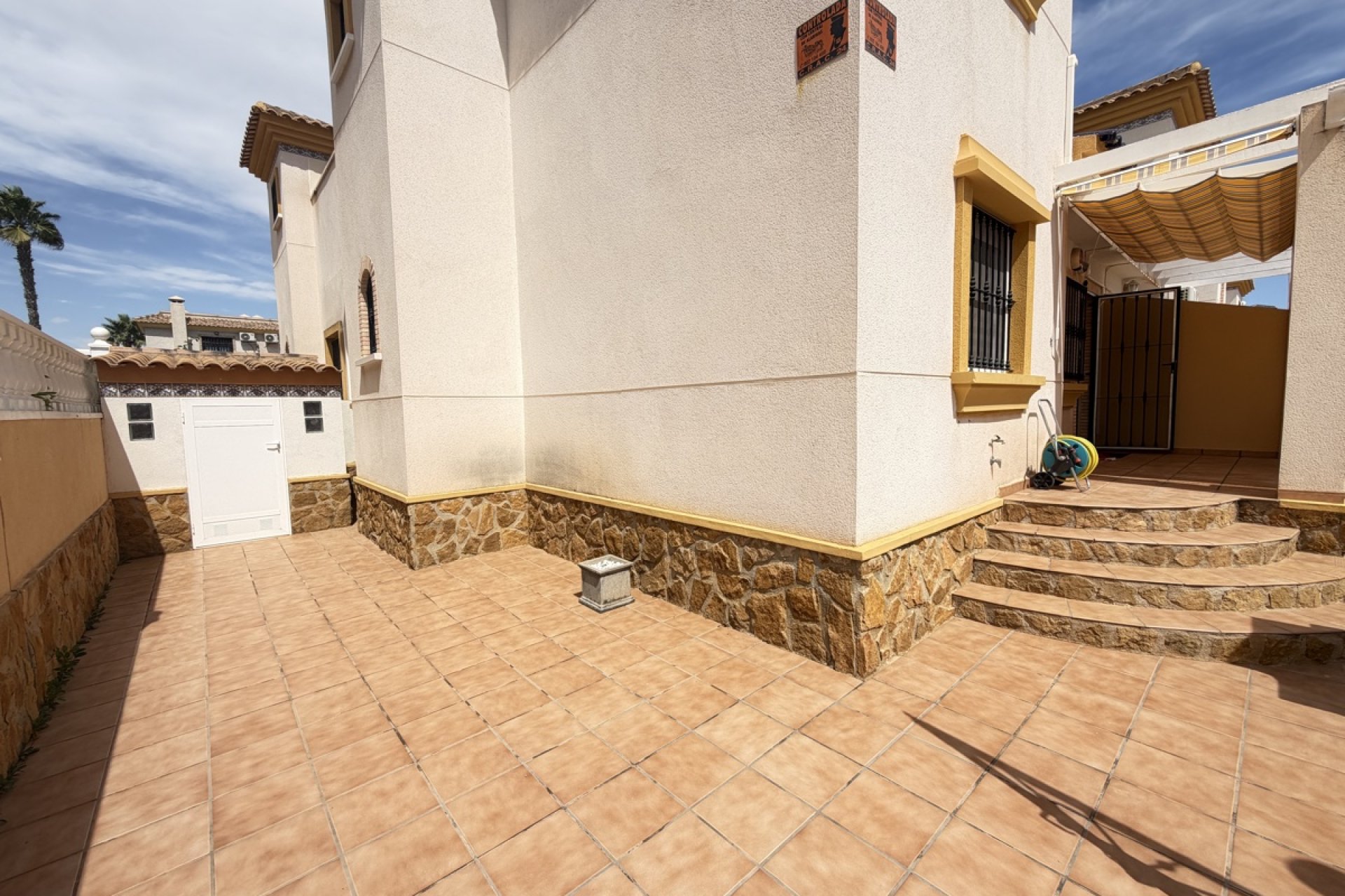 Resale - Townhouse -
Villamartín - Villamartin