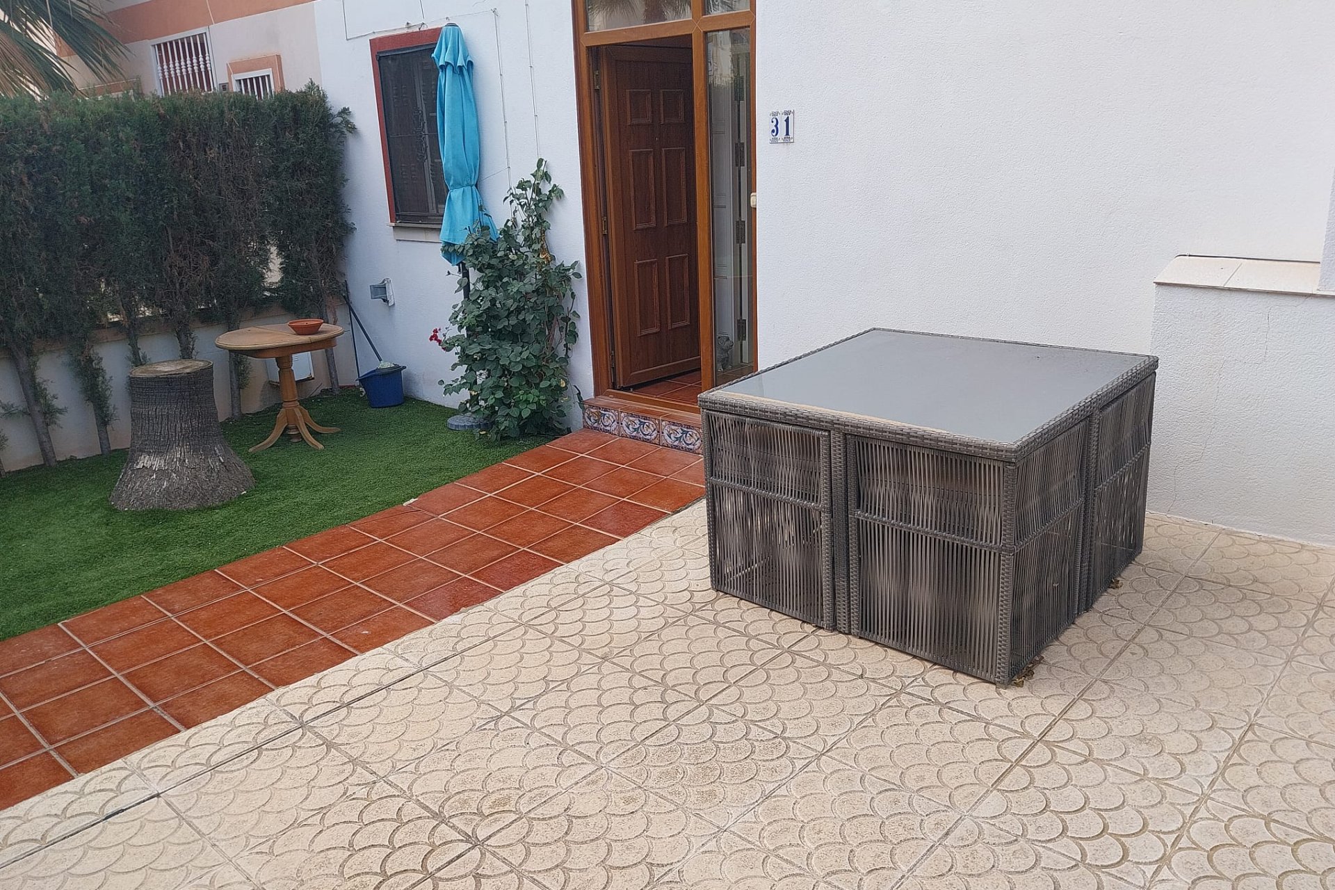 Resale - Townhouse -
Villamartín - Villamartin