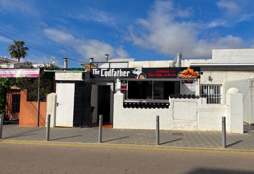 Resale - trespaso -
Mil Palmeras