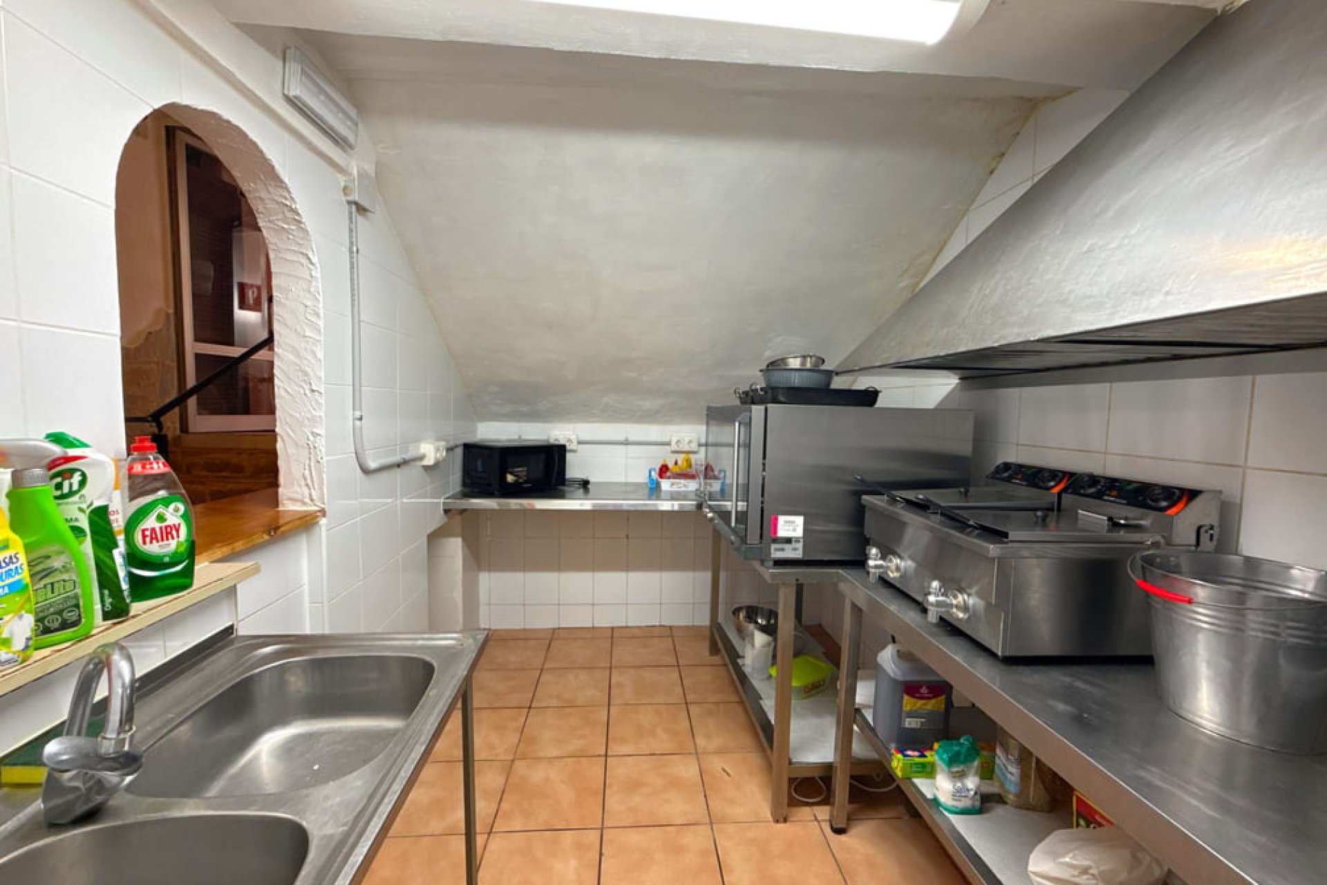 Resale - trespaso -
Mil Palmeras