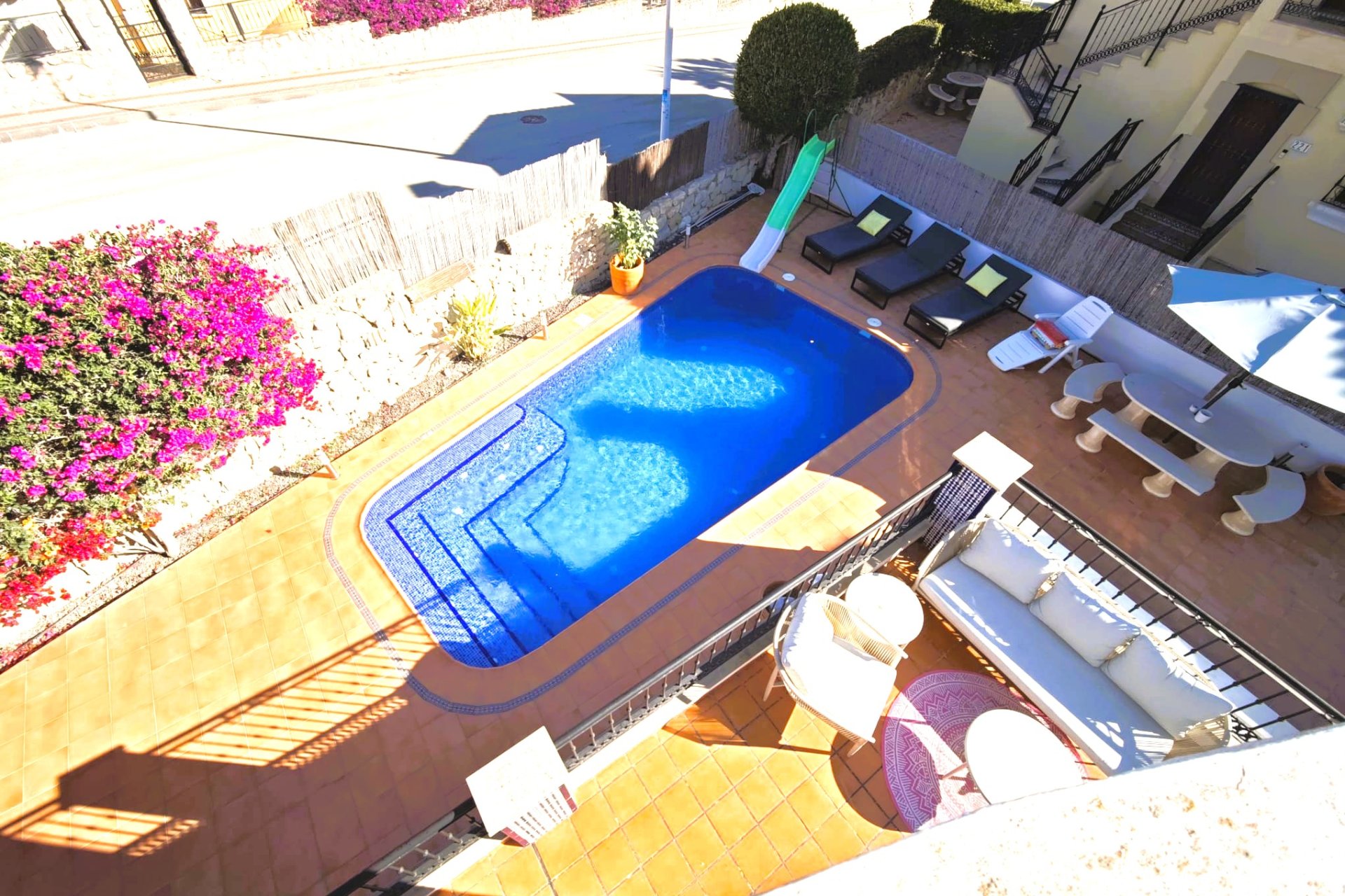 Resale - Villa -
Algorfa - La Finca Golf